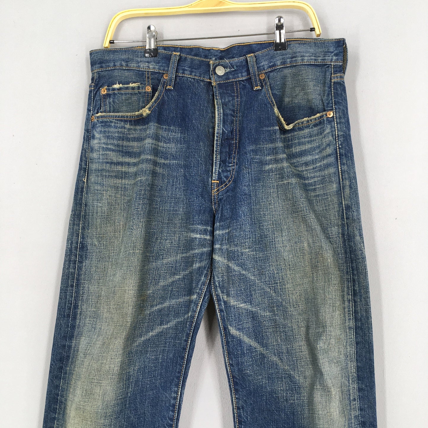 Levi's 501 Faded Blue Jeans Size 32x32