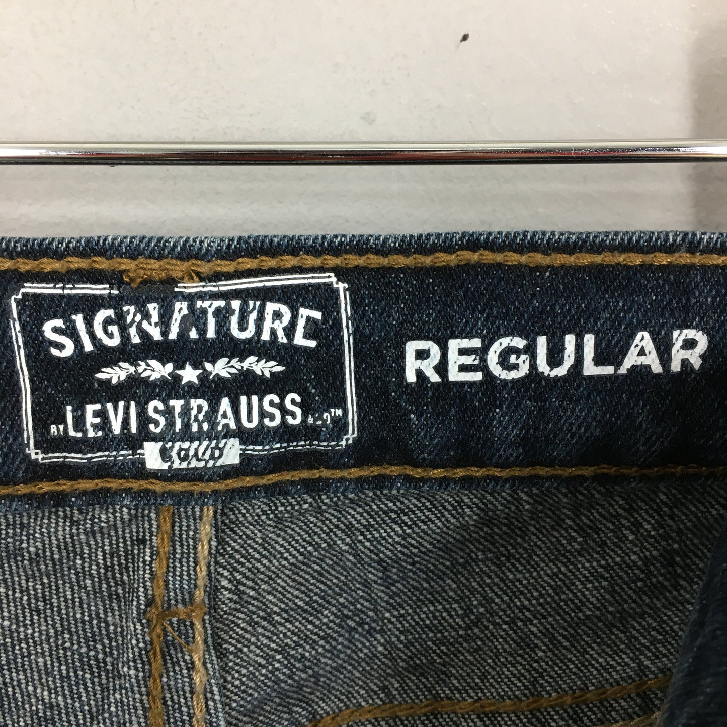 Levi's Strauss Gold Regular Fit Jeans Size 29x28.5