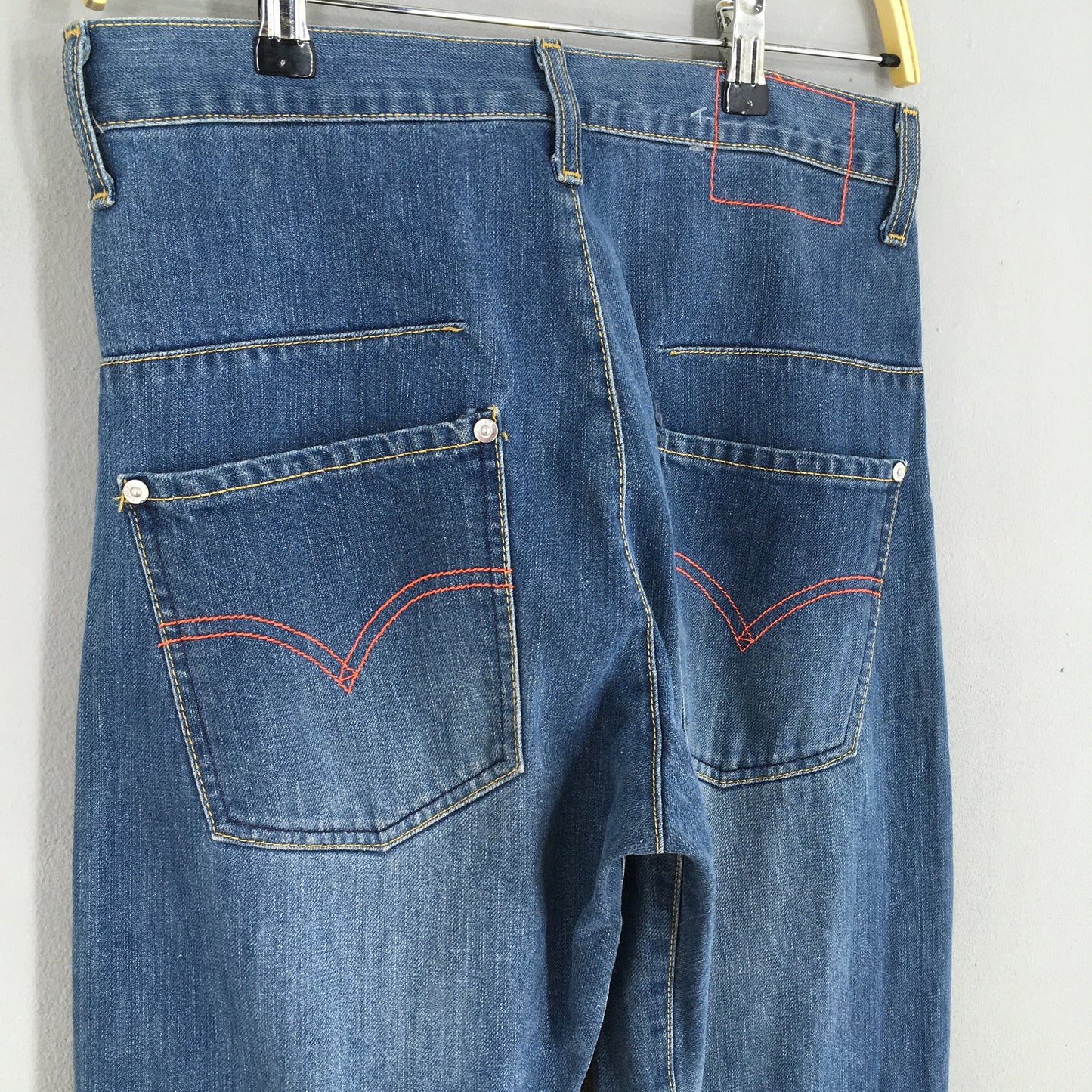 Levis Engineered Faded Blue Jeans Size 28x29.5