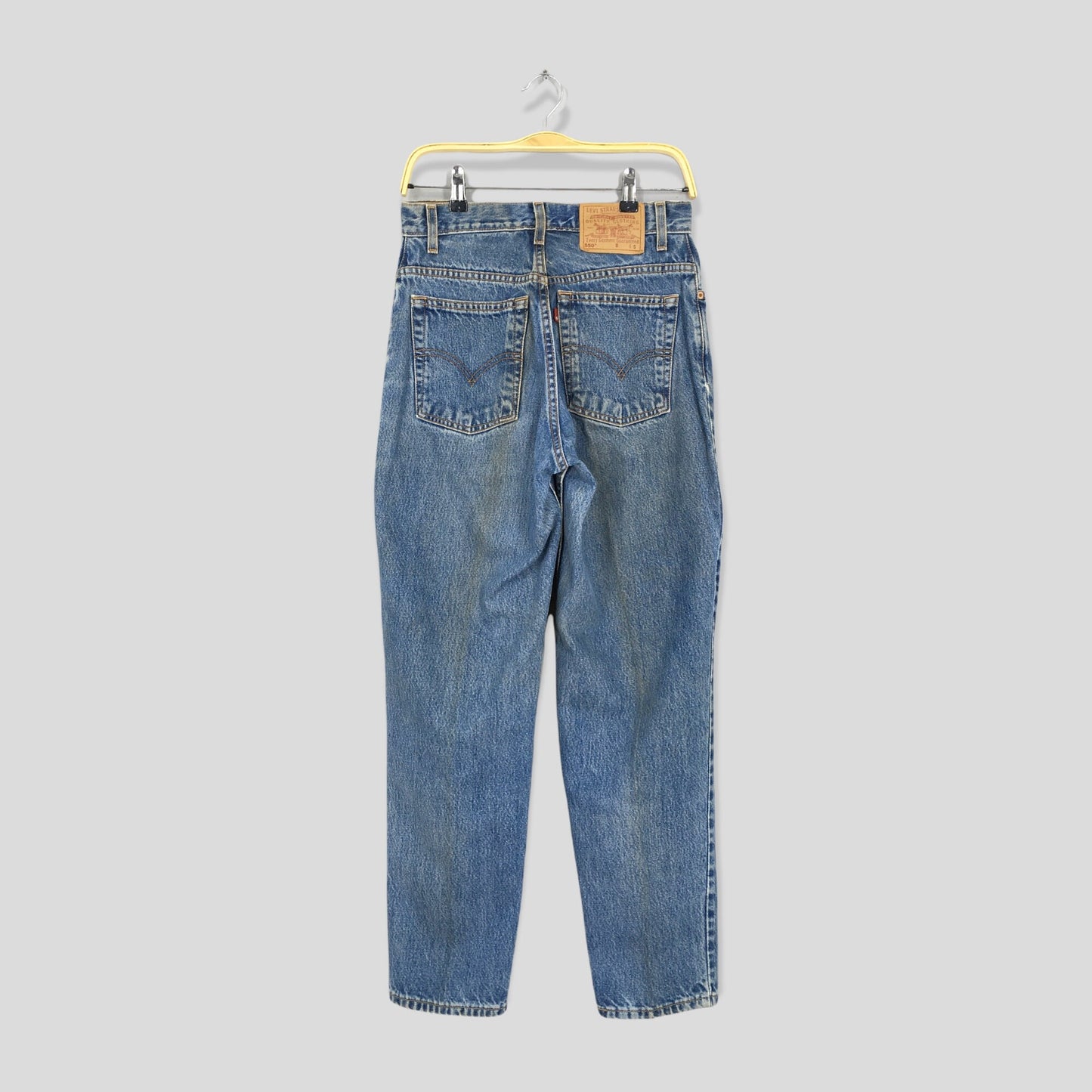 Levi's 550 Jeans Relaxed Fit Denim Size 26x28