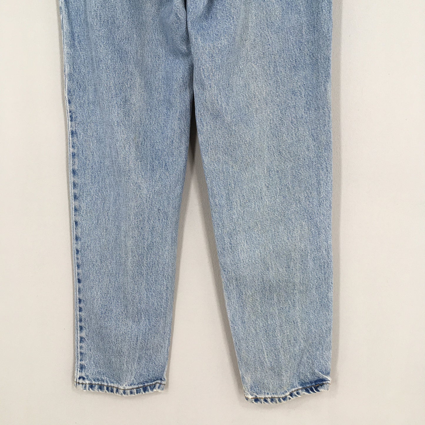 Levi's 550 Relaxed Fit Jeans Size 27x30.5