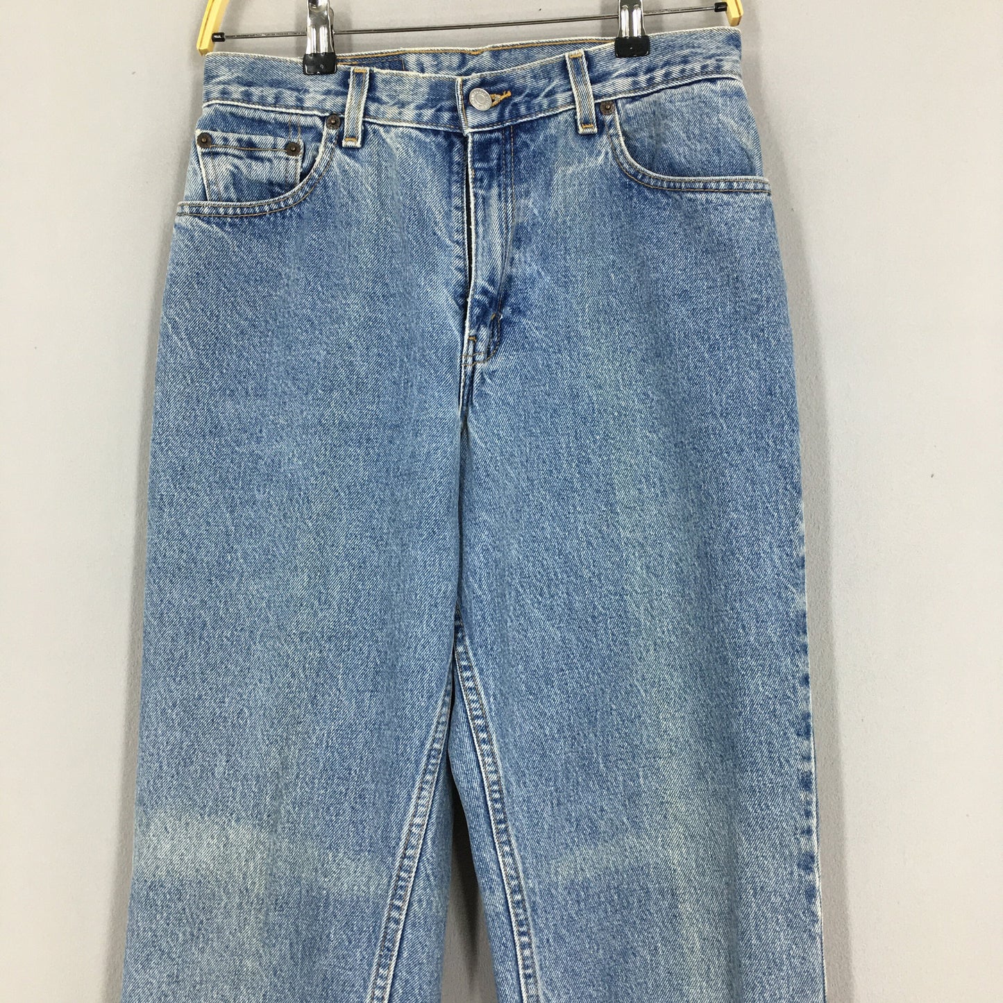 Levis 550 Tapered Leg Mom Jeans Size 27x30