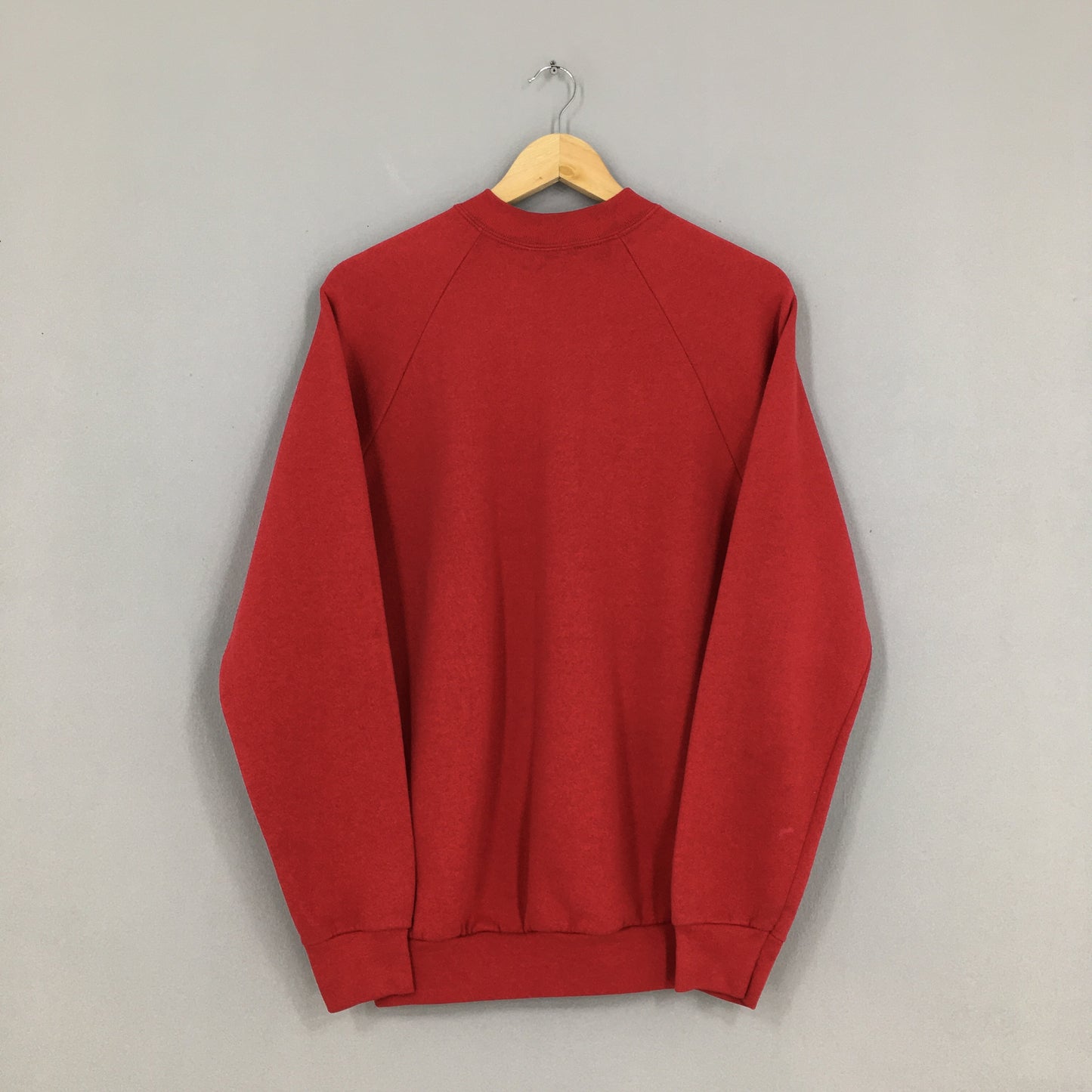 Fruit Of The Loom Chili Red Plain Sweatshirt Medium