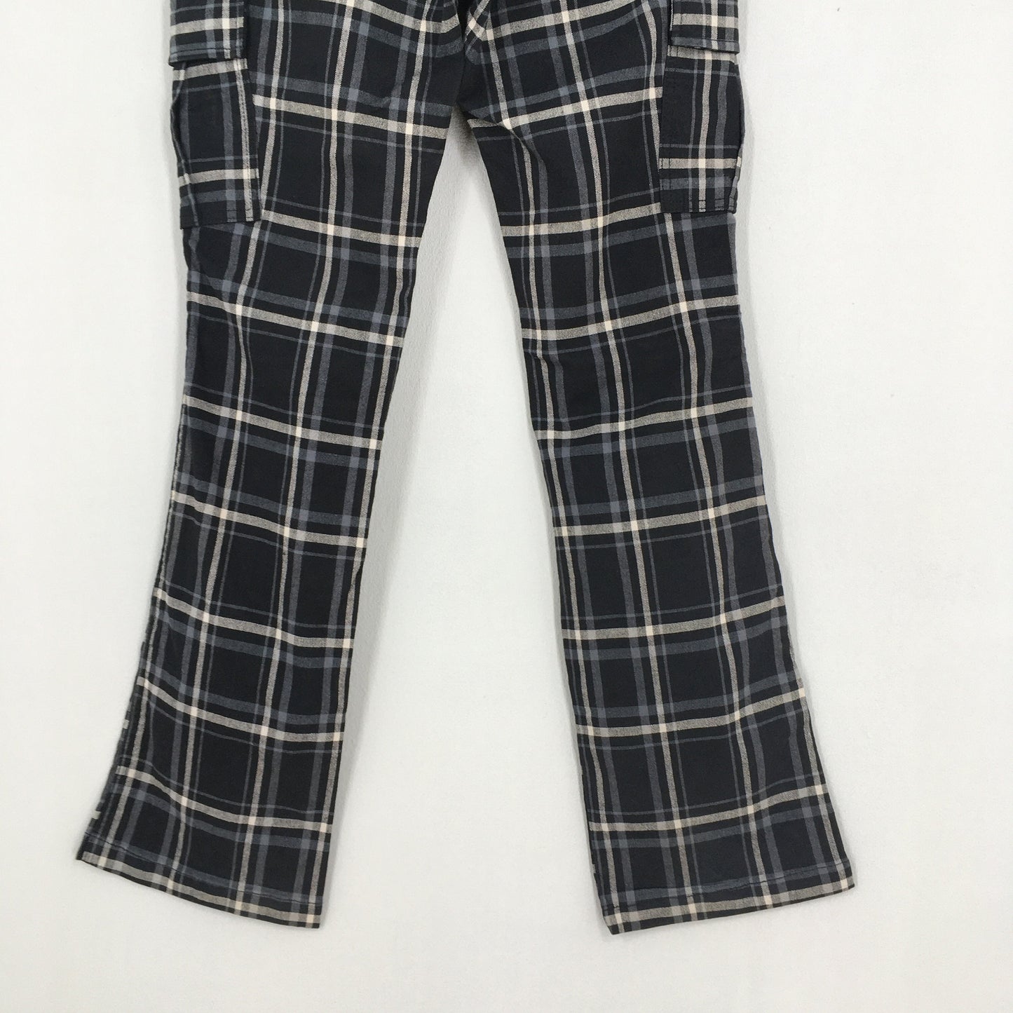 Bee Bell Japan Cargo Pants Tartan Size 32x31