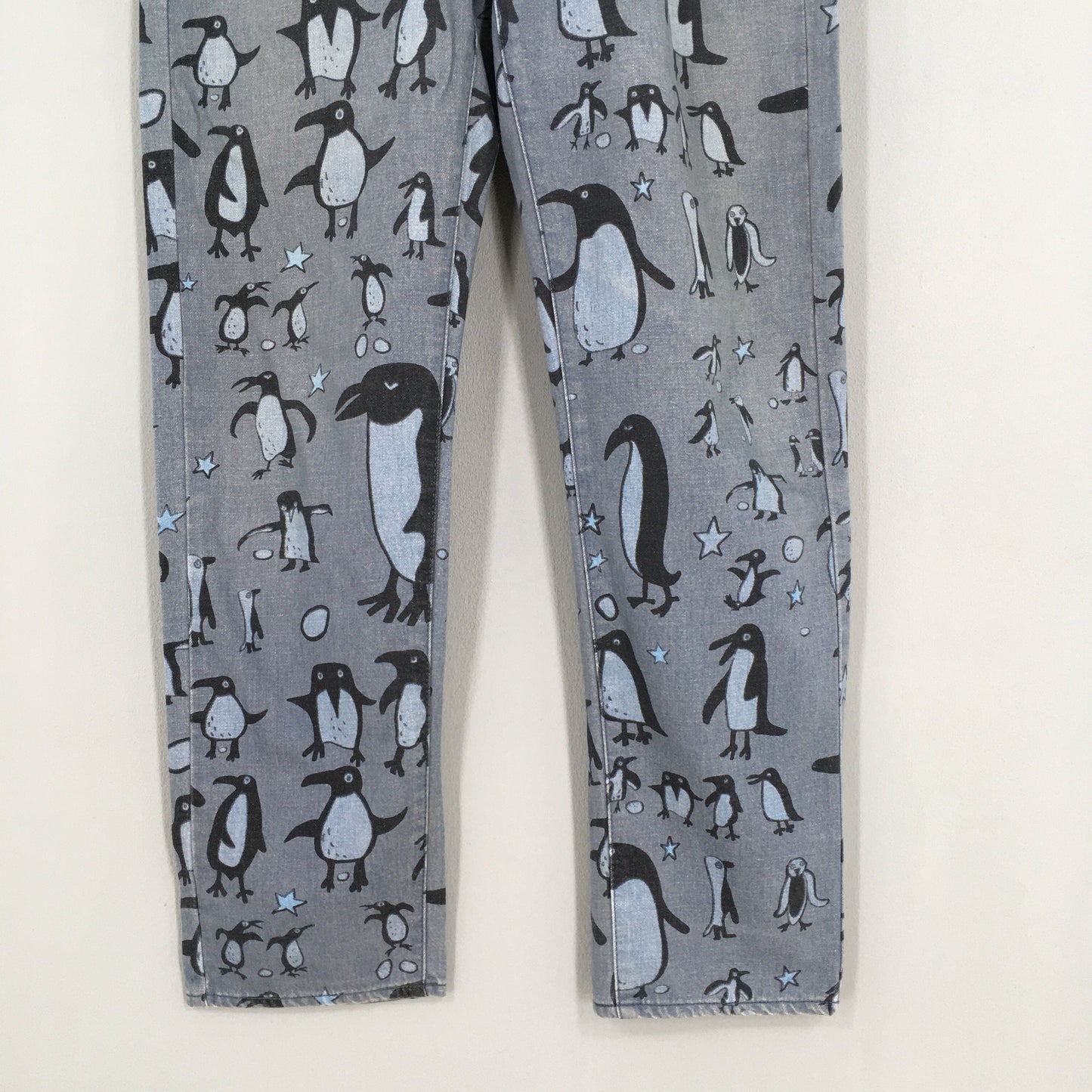 Bohemians Penguins Printed Pop Art Jeans Size 32x30