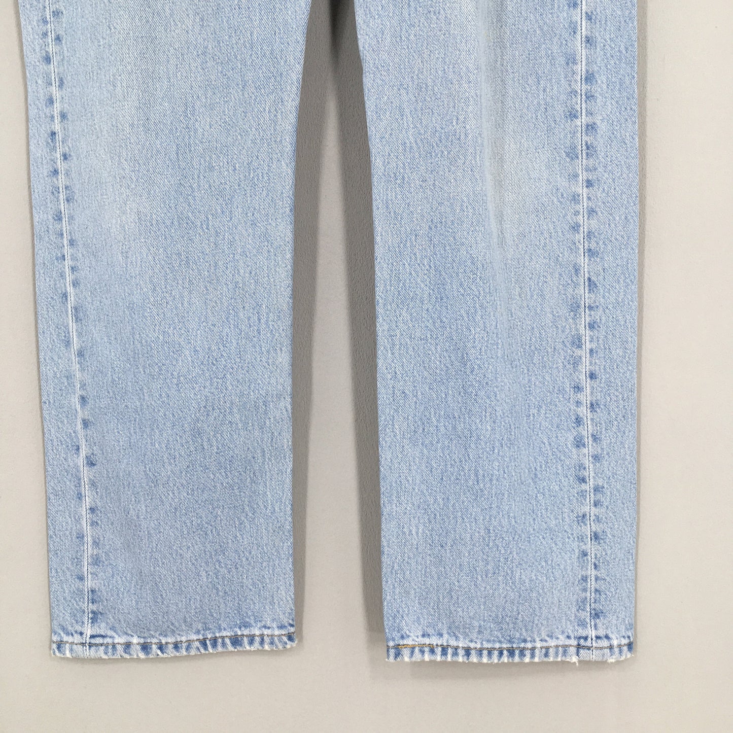 Levi's 501 Light Blue Jeans Size 34x30