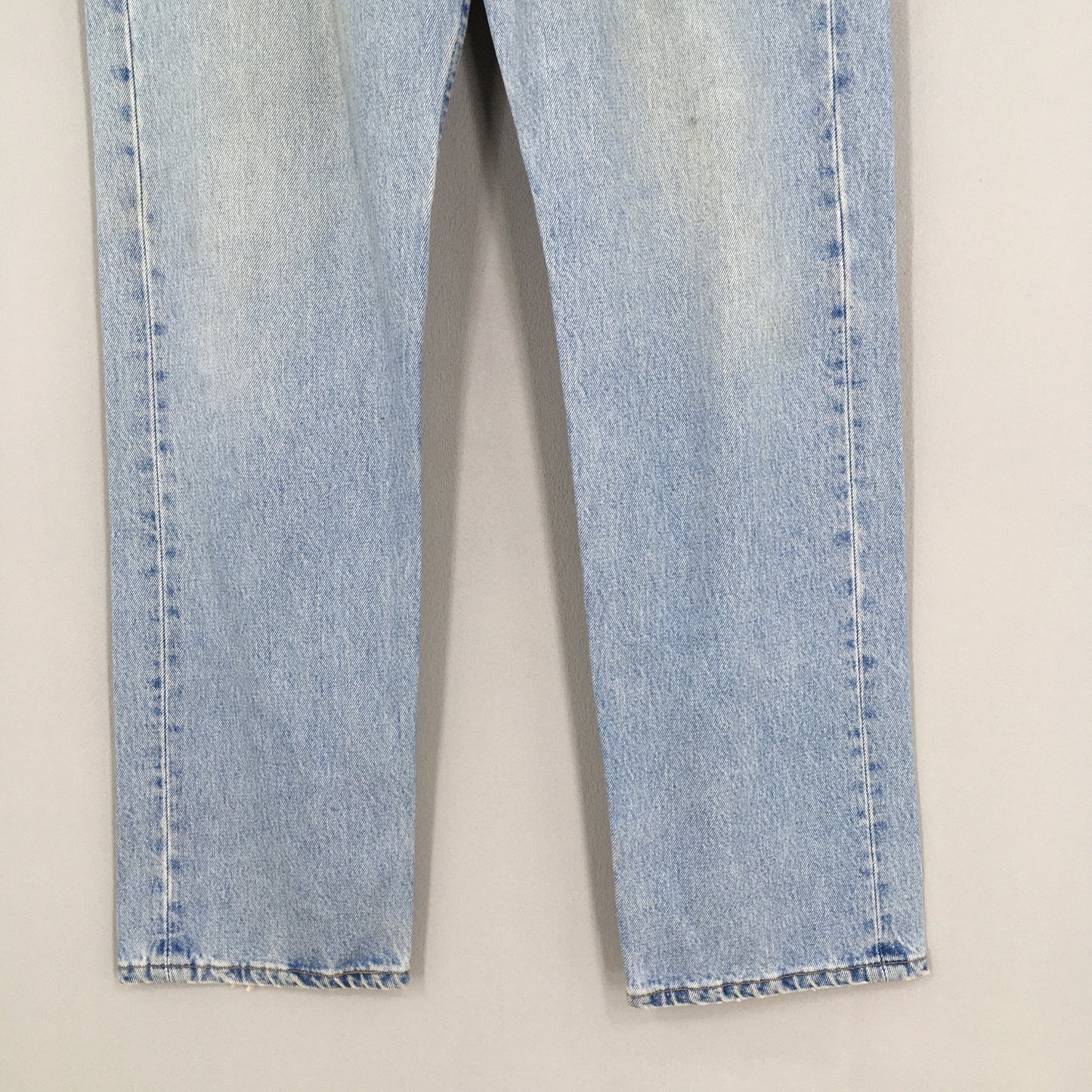 Levi's 501 Light Wash Blue Jeans Size 34x30