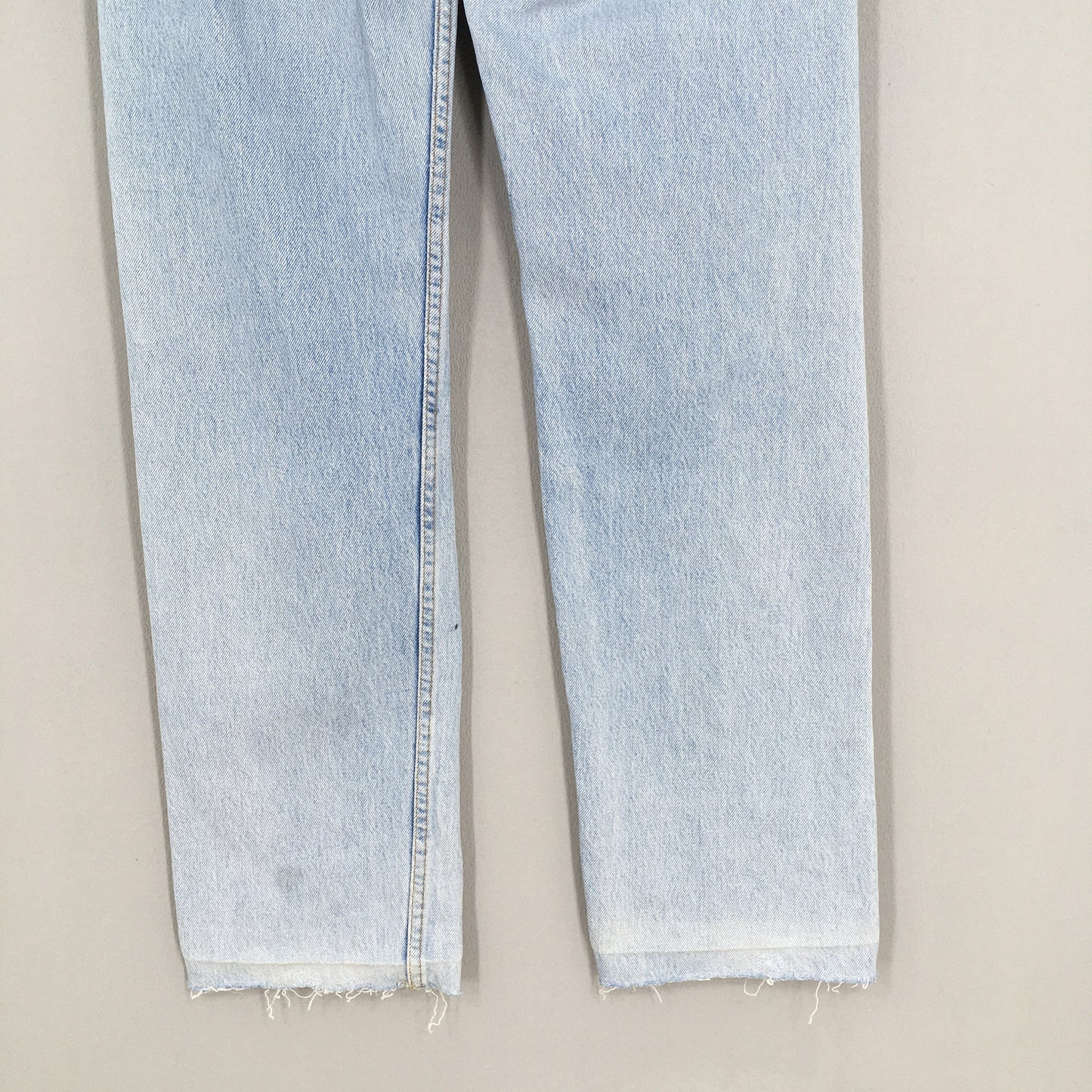 Levi's 501 Light Wash Jeans Size 27x30.5