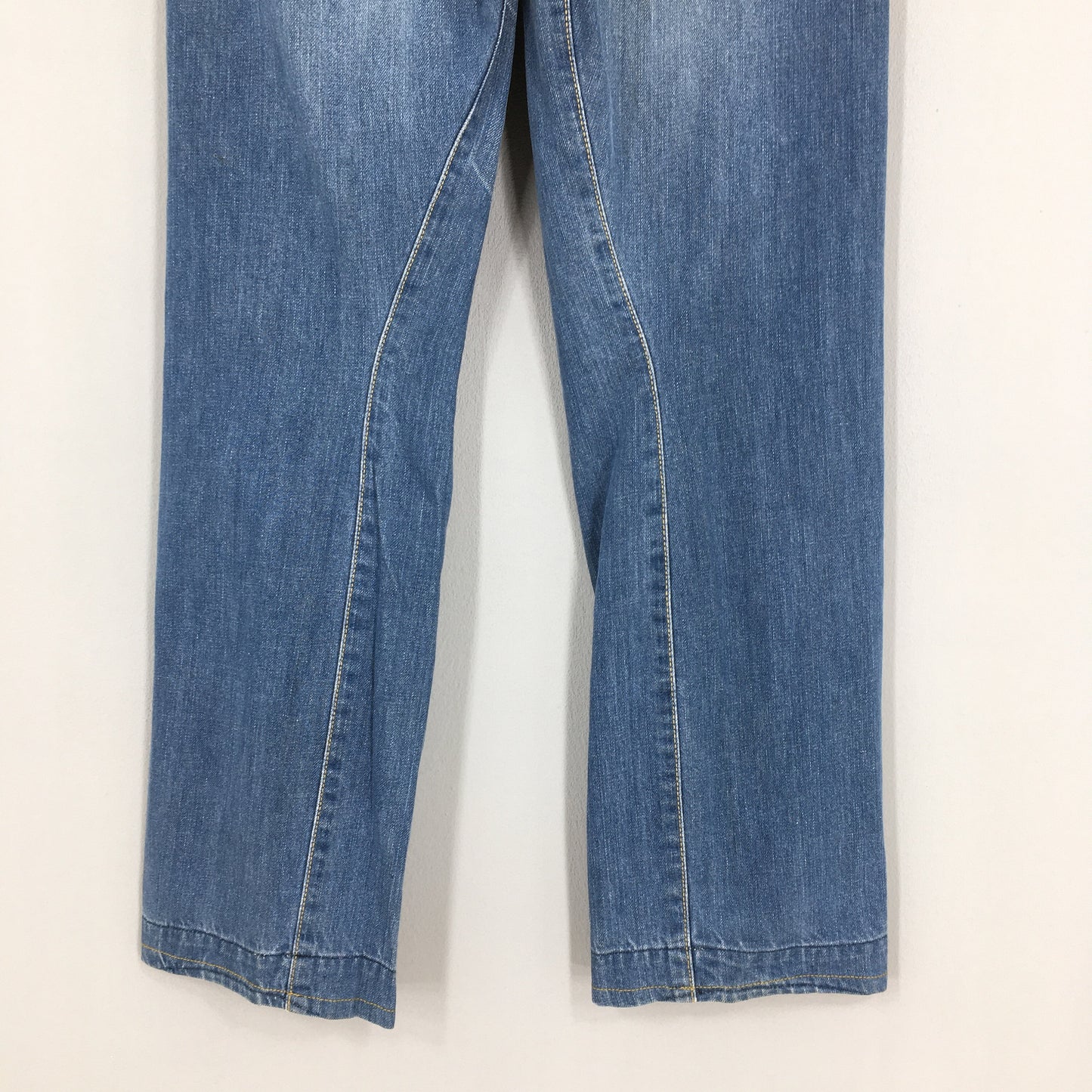 Levis Engineered Faded Blue Jeans Size 28x29.5