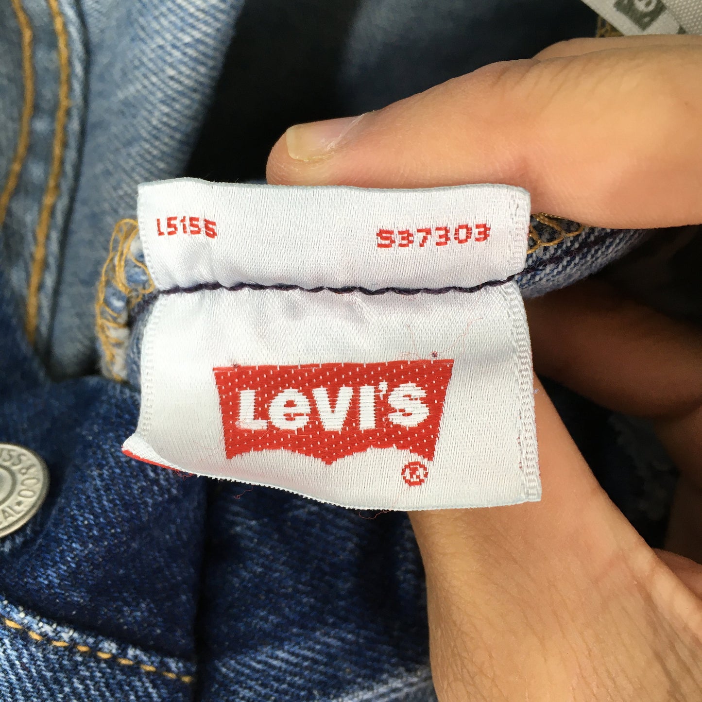 Levi's 501 Faded Blue Faded Jeans Size 32x33.5