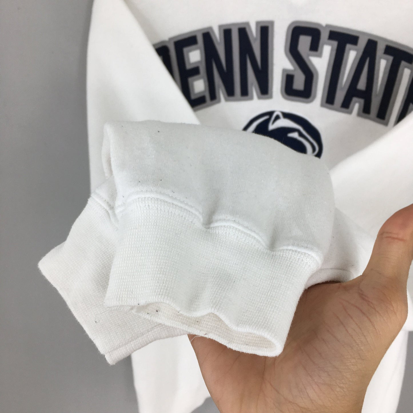 The Penn State Nittany Lions White Sweatshirt Small