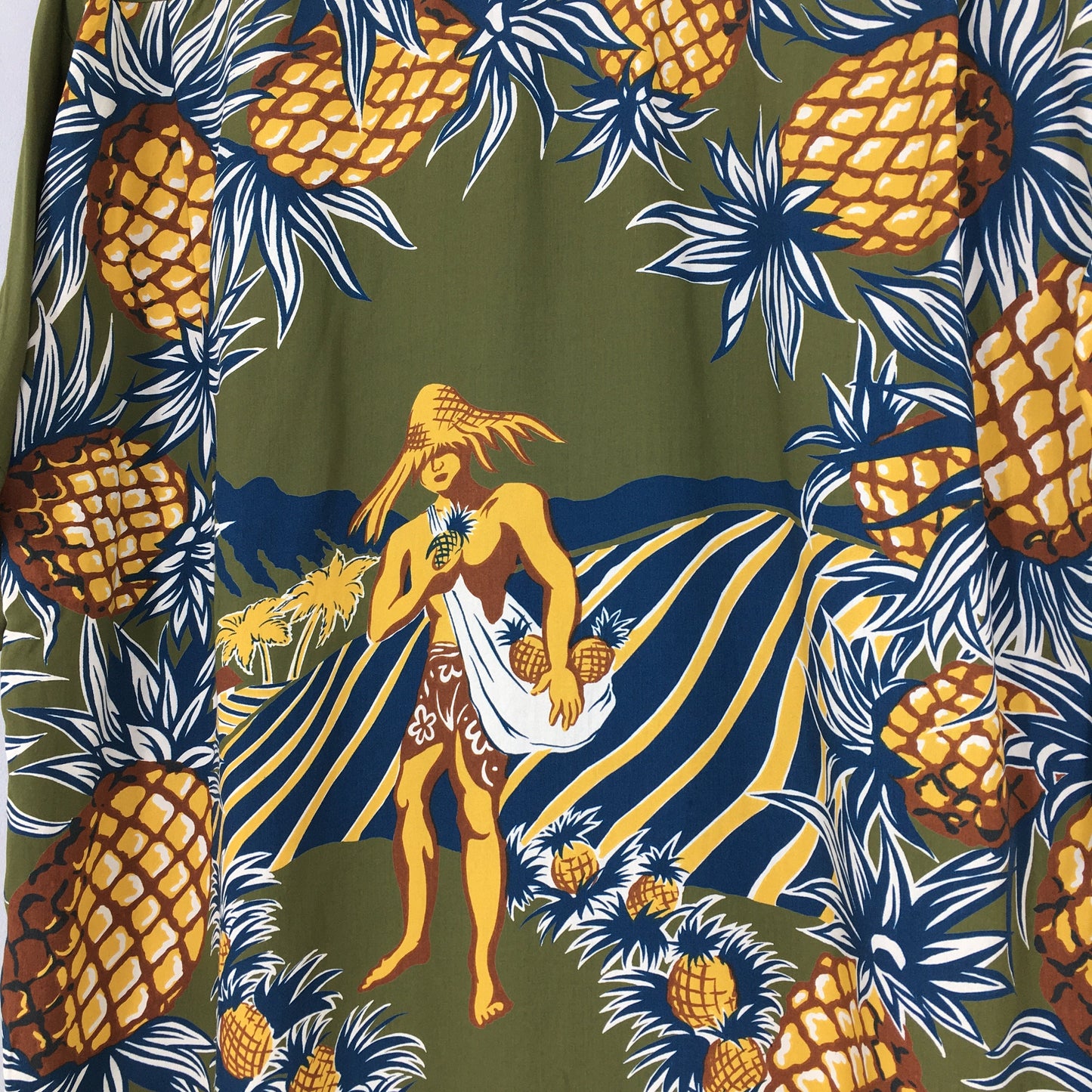 Hawaiian Pineapples Aloha Tropical Shirt Large