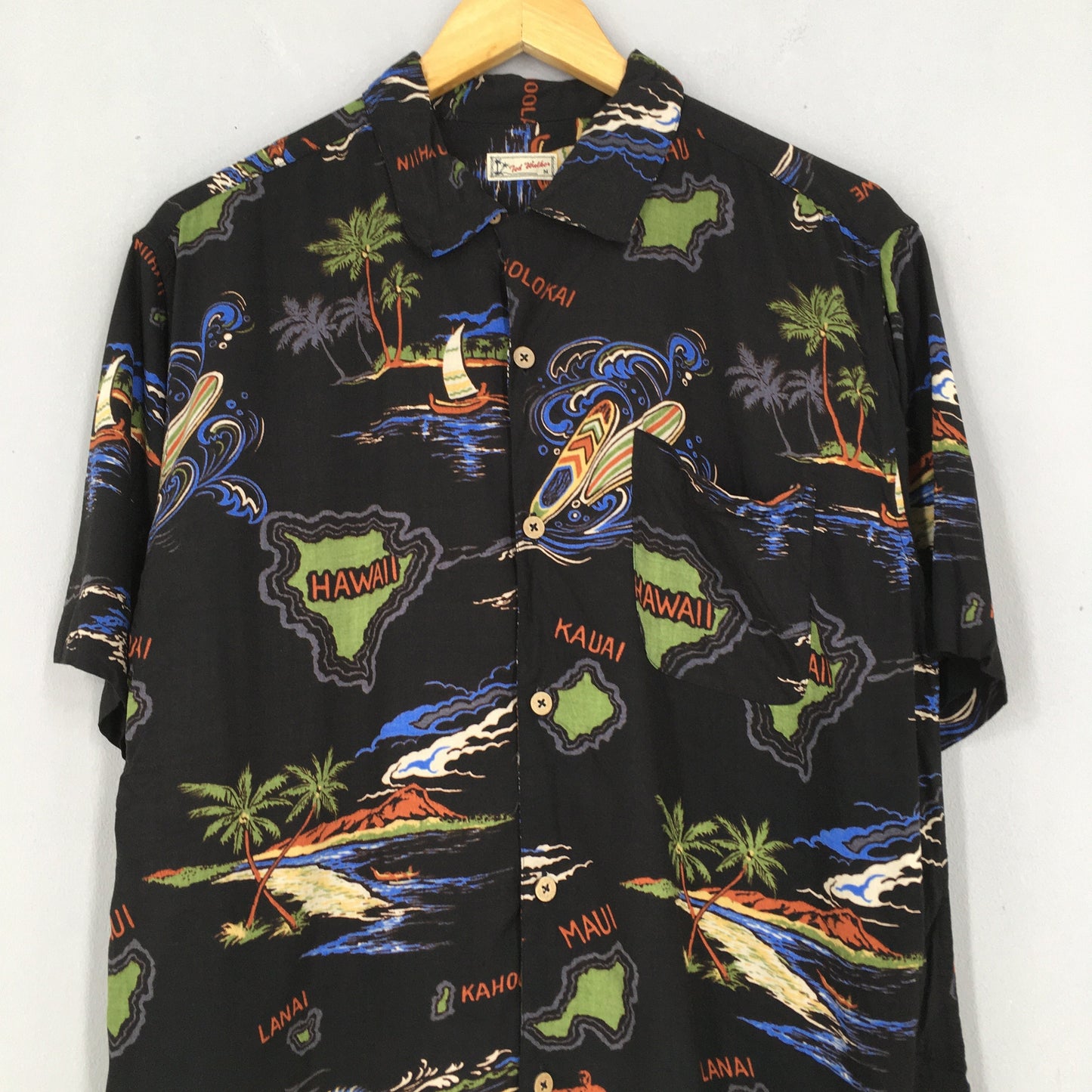 Hawaiian Maui Hawaii Aloha Tropical Rayon Shirt