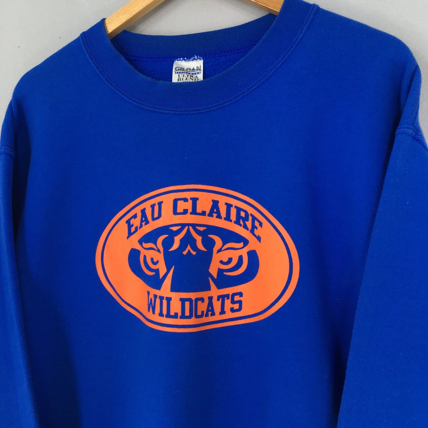 Eau Claire Wildcats Baseball Blue Sweater Medium