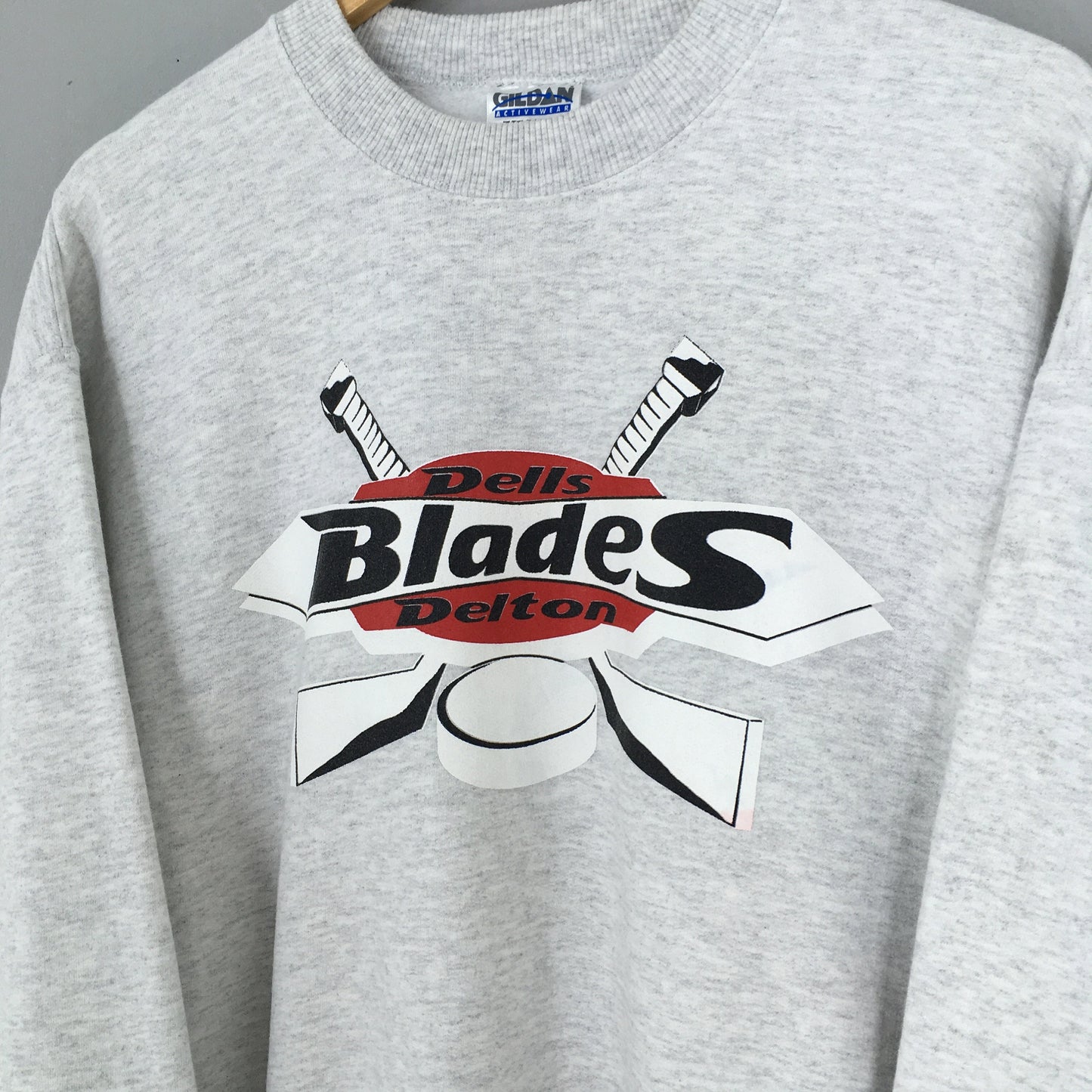 Blades Dells Delton Hockey NCAA Gray Sweatshirt Large