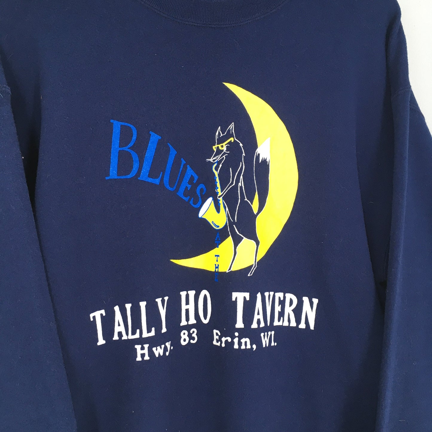 Tally Ho Tavern Restaurant Blue Sweater Large