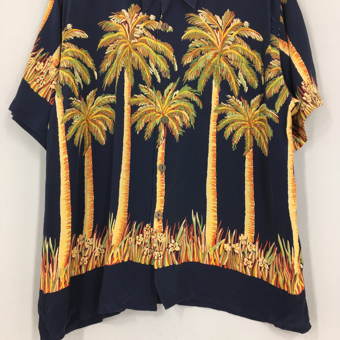 Avanti Hawaiian Coconut Tree Beach View Silk Shirt