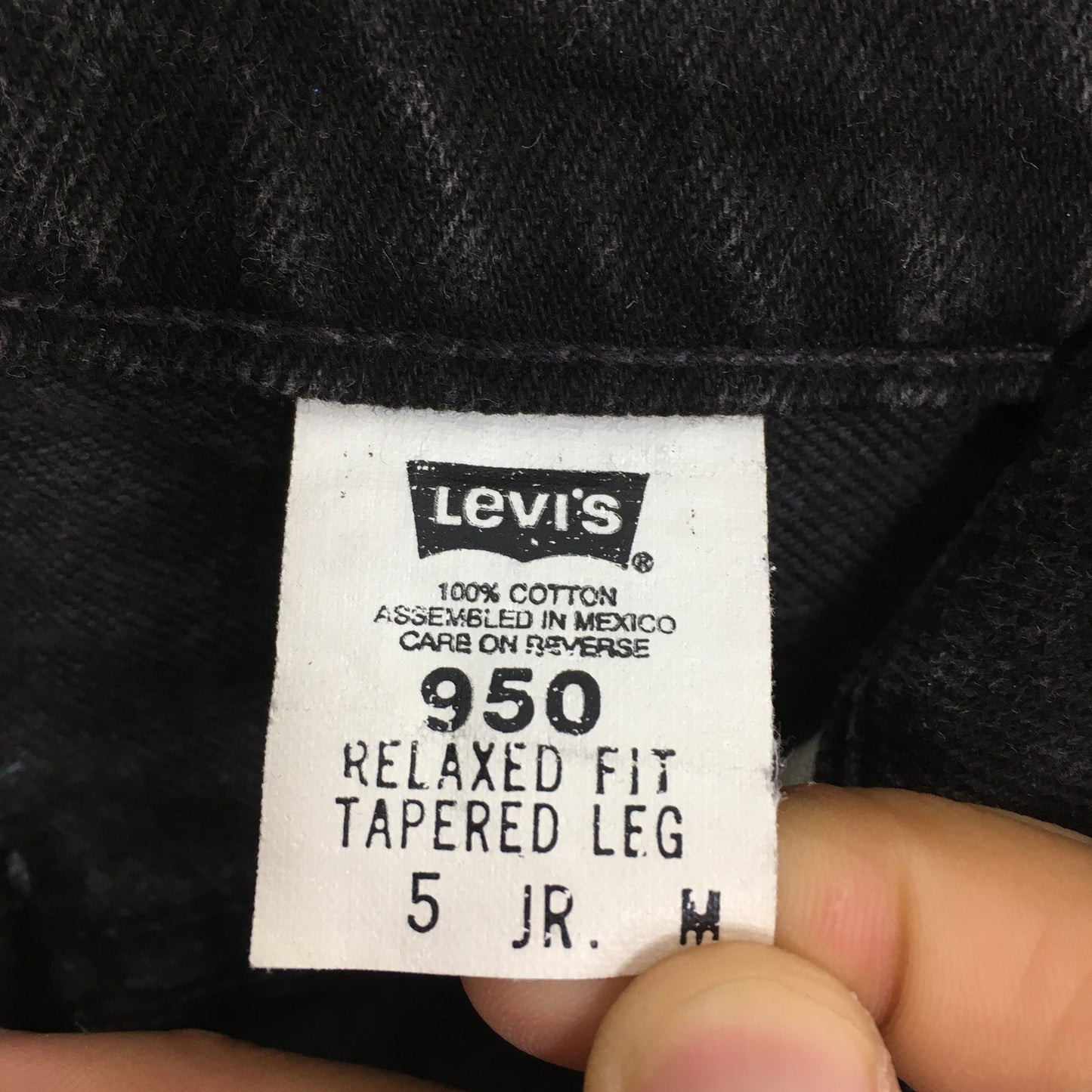 Levis 950 Black Jeans Tapered Leg Denim Size 28x31