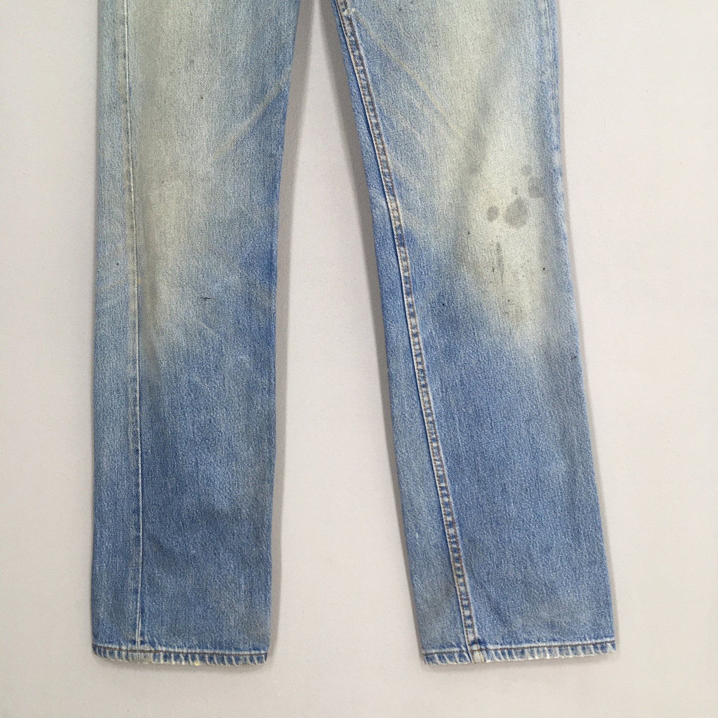 Levi's 501 Faded Blue Faded Dirty Jeans Size 29x31.5