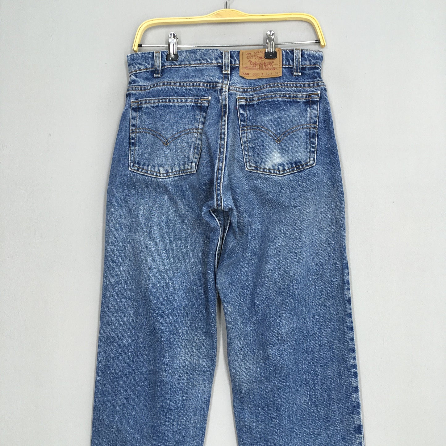 Levi's 550 Jeans Relaxed Fit Denim Size 28x32