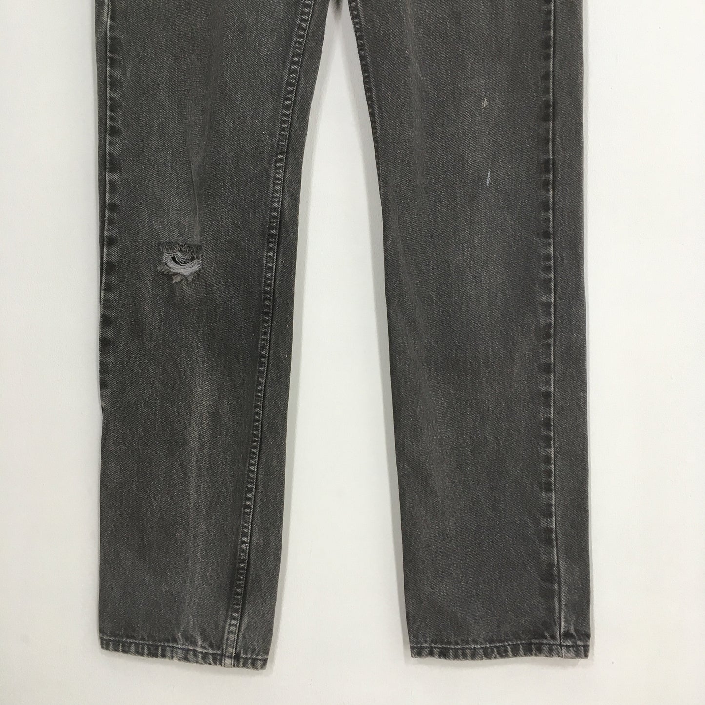 Levi's 505 Regular Fit Faded Black Jeans Size 32x35