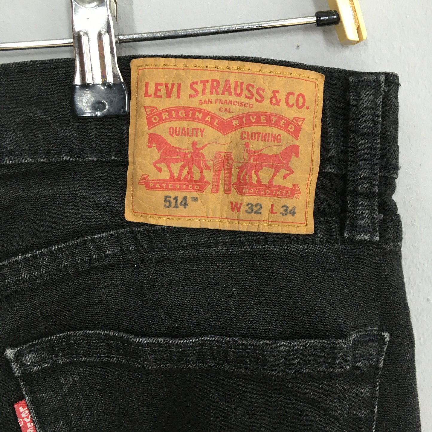 Levi's 514 Super Black Light Washed Jeans Size 30x33