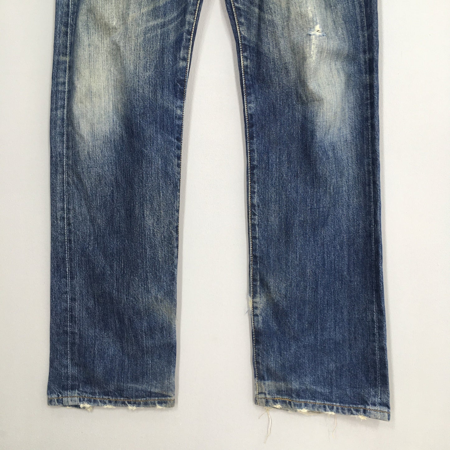 Levi's 501 Faded Blue Distressed Stonewash Jeans 32x32