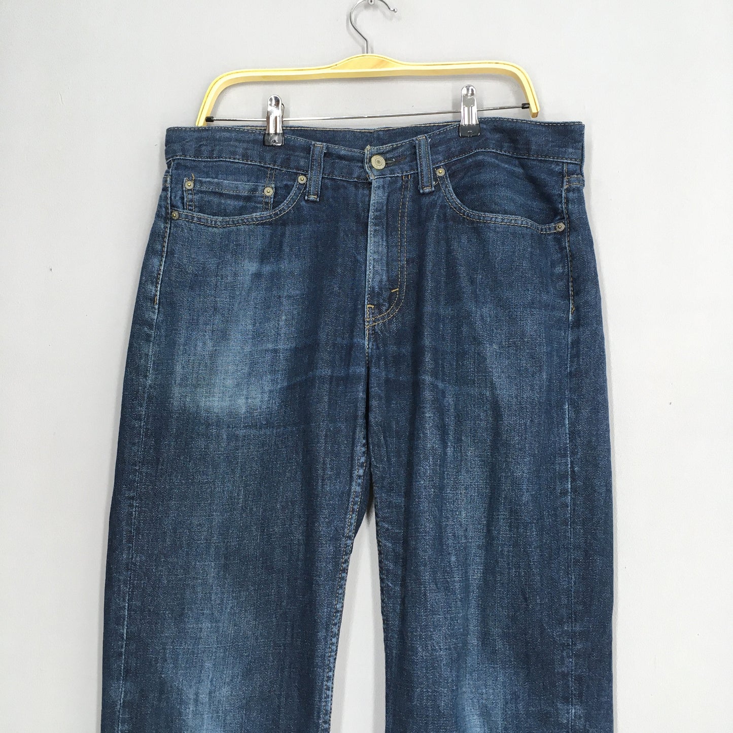 Levi's 514 Straight Fit Light Washed Jeans Size 34x30