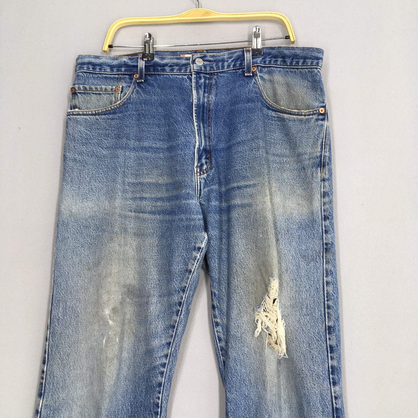 Levi's 517 Bootcut Distressed Ripped Jeans Size 38x34