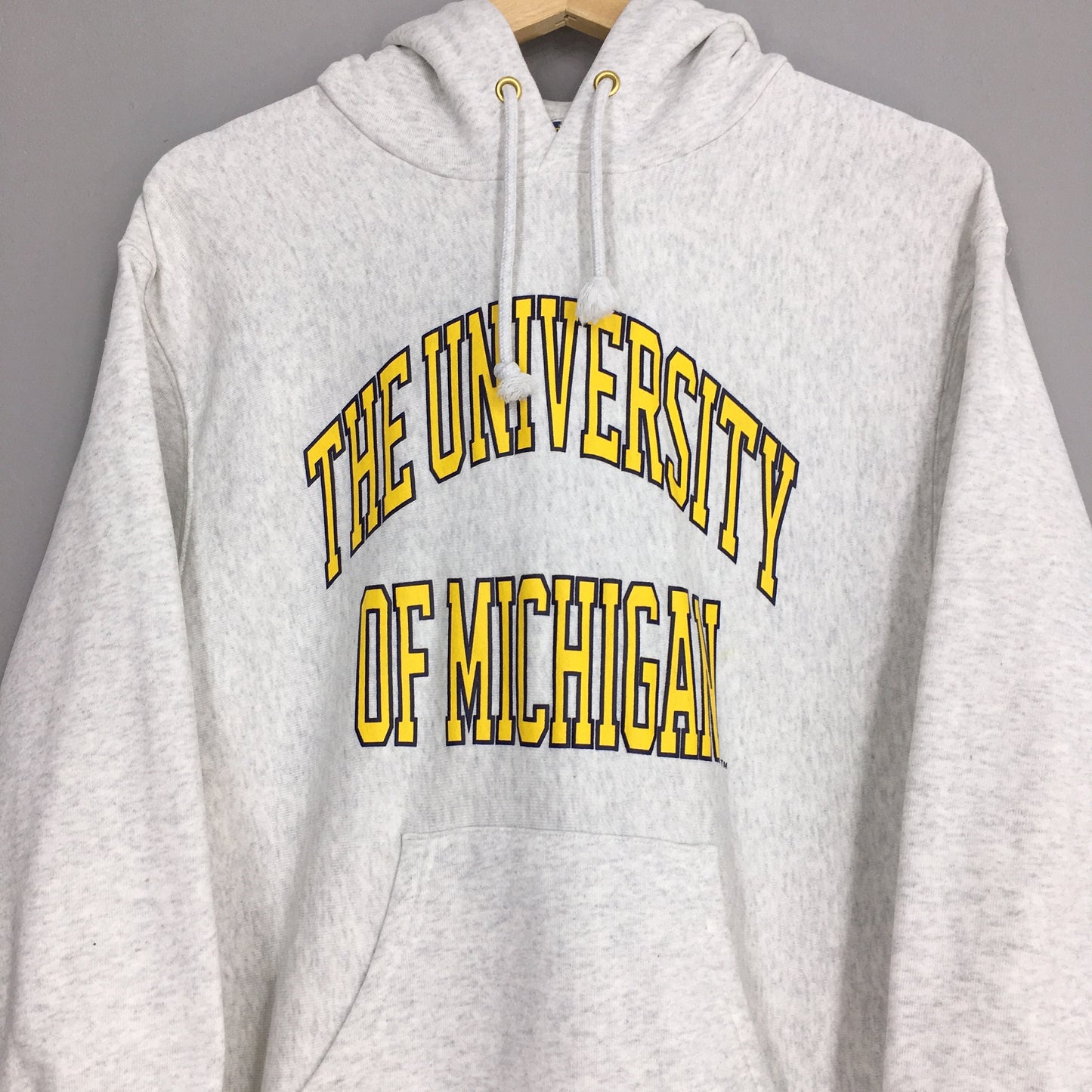 University Of Michigan Hoodie Sweater Medium