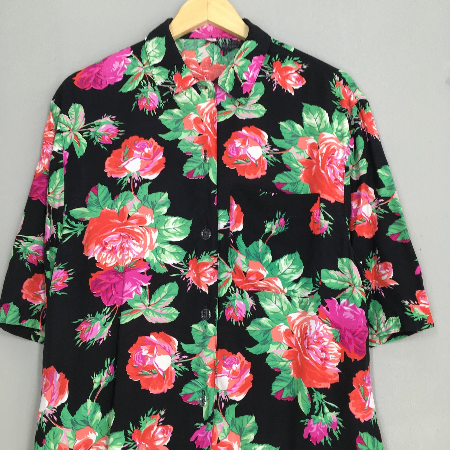 Hawaiian Flower Aloha Rayon Shirt Medium