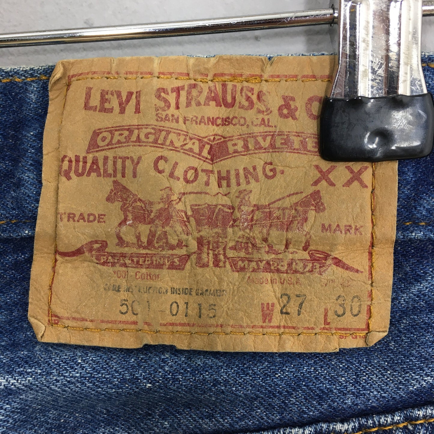 Levi's 501 Indigo Blue Stone Washed Jeans Size 25x29