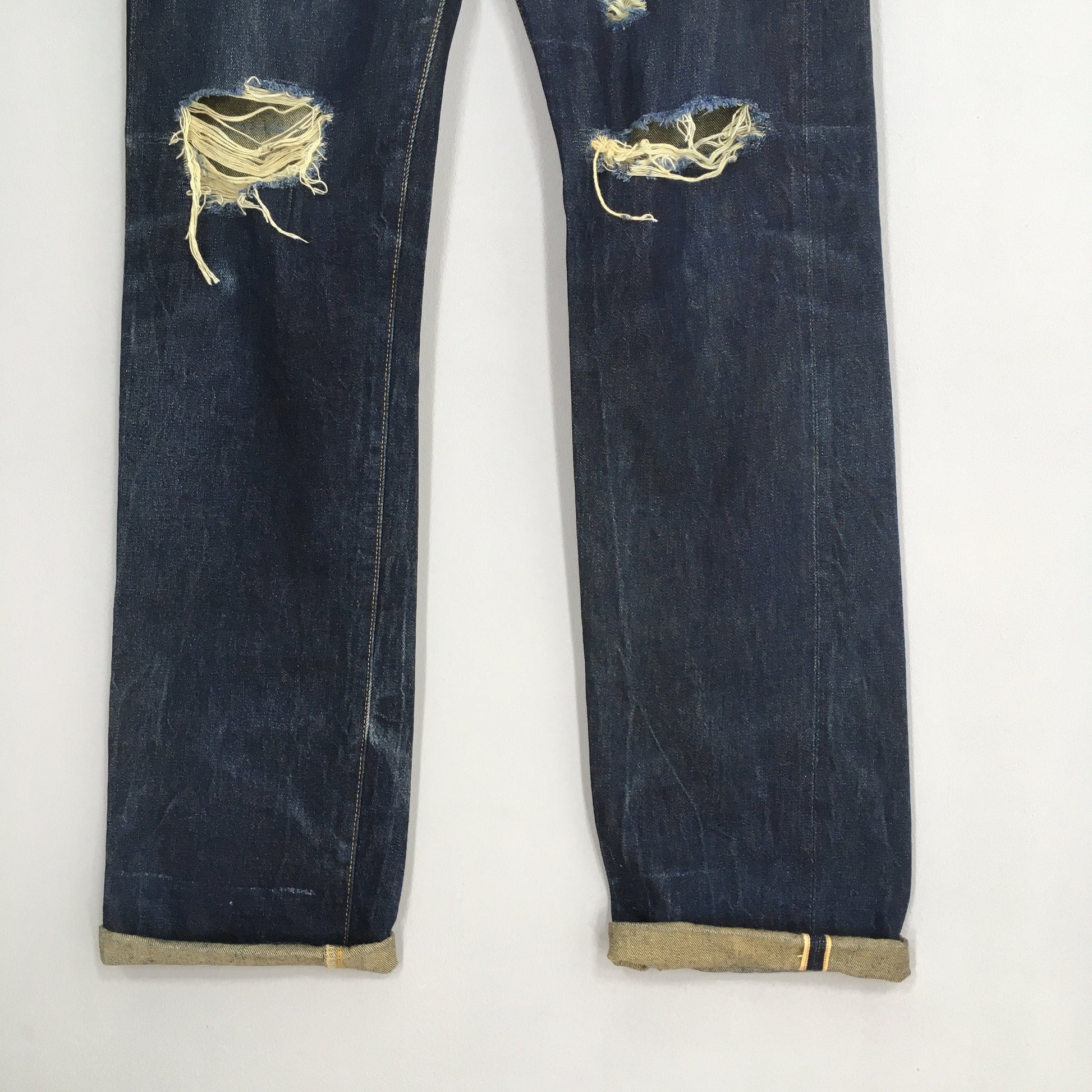 Size 31x33.5 Vintage Levis 501XX Big E LVC Japan Distressed 