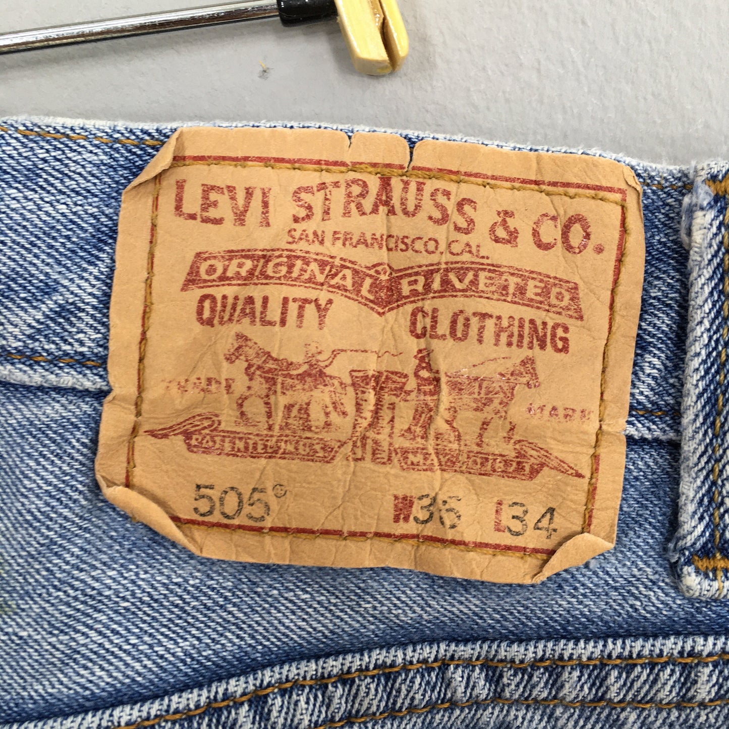 Levi's 505 Regular Fit Jeans High Rise Denim Size 38x33