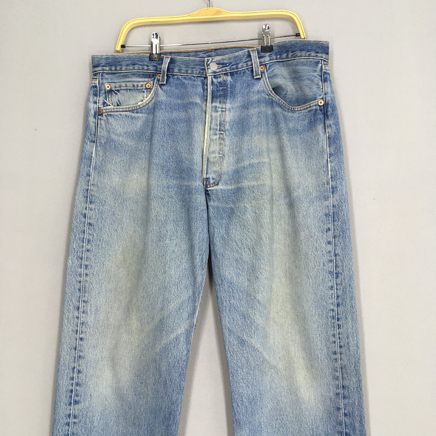 Levi's 501 Faded Blue Stonewash Jeans 36x32