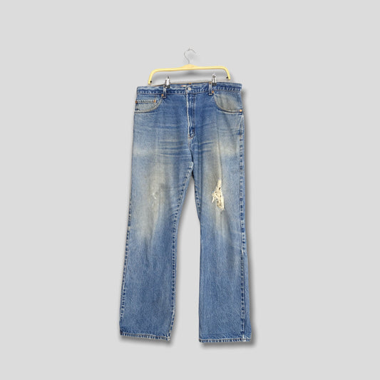 Levi's 517 Bootcut Distressed Ripped Jeans Size 38x34