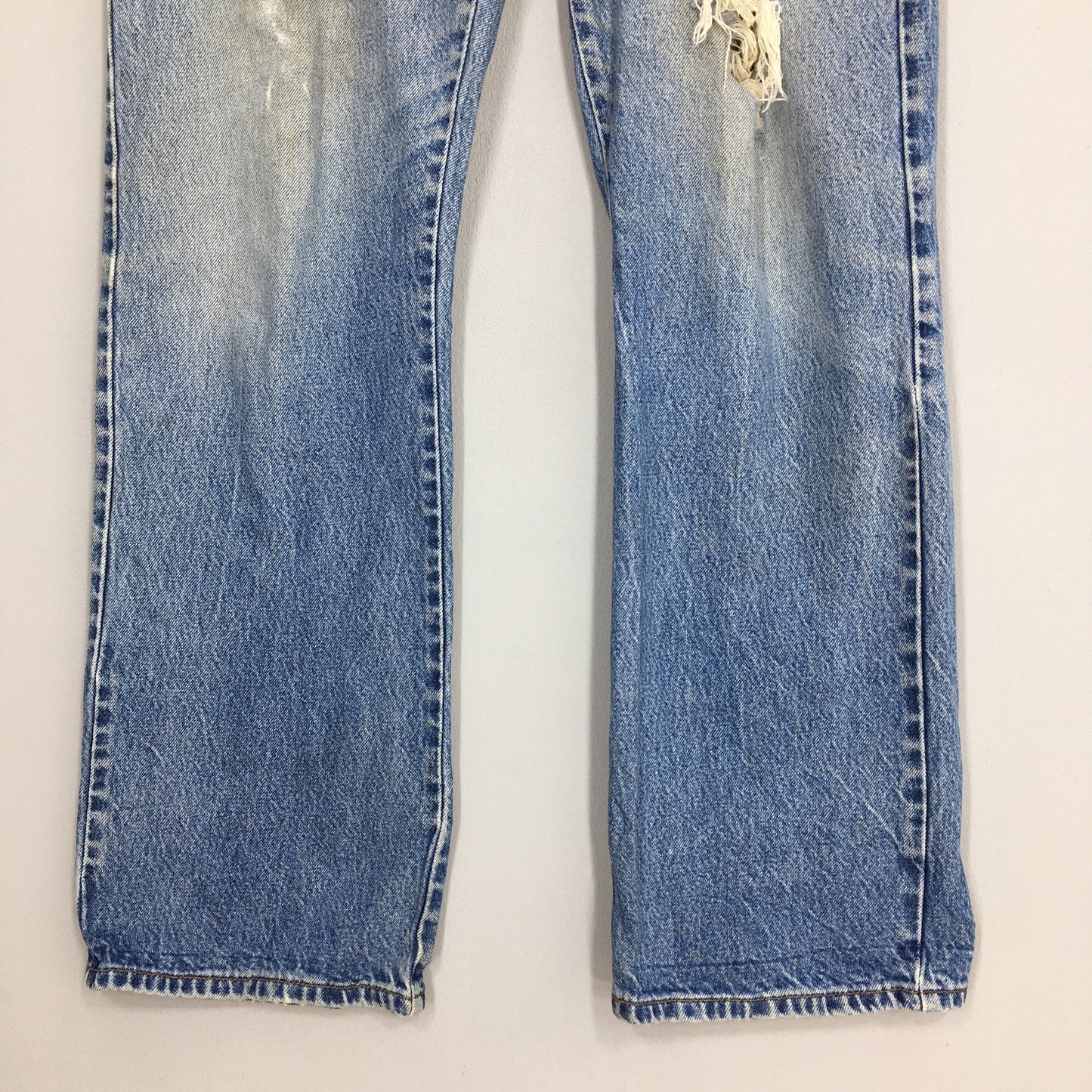 Levi's 517 Bootcut Distressed Ripped Jeans Size 38x34