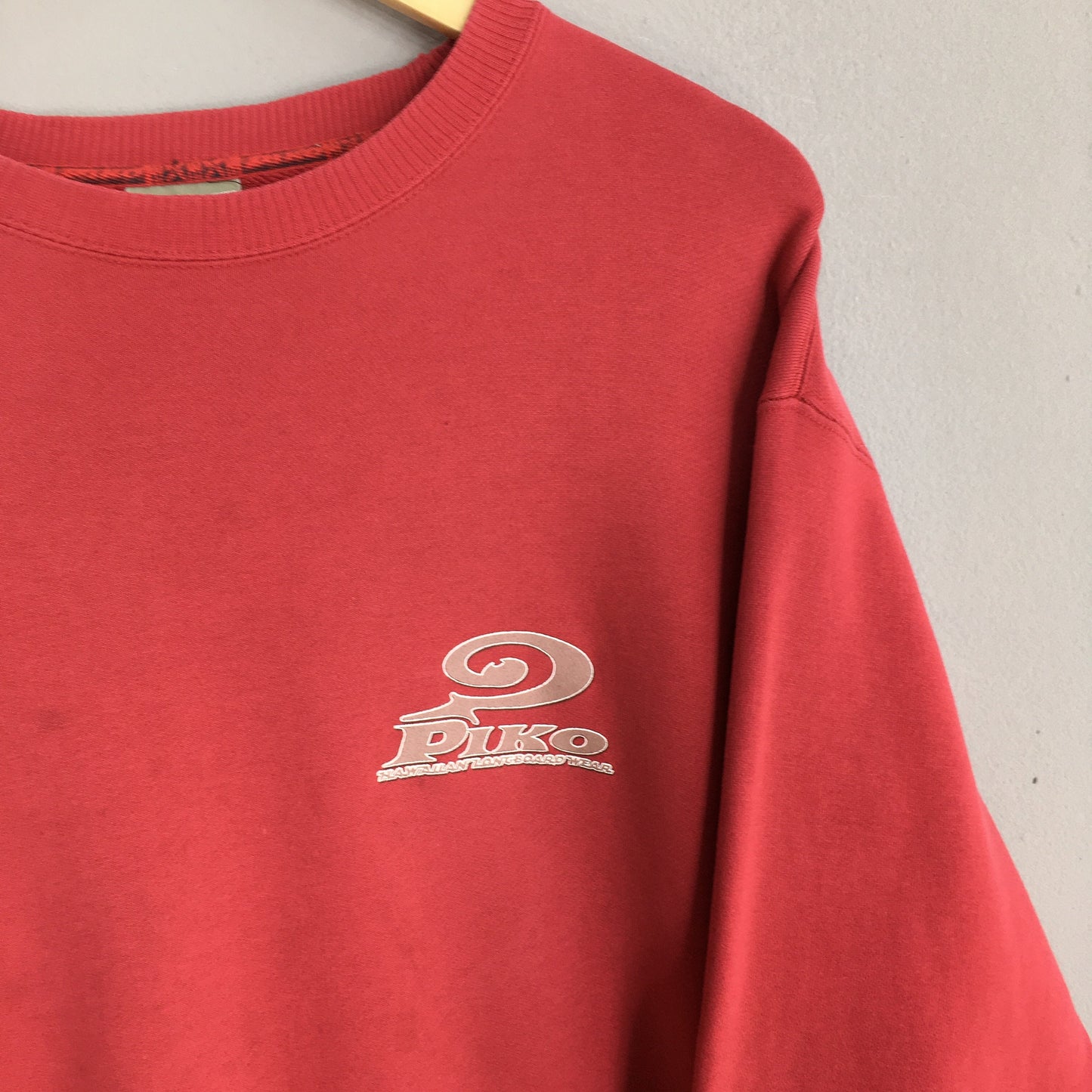 Piko Surfboard Red Sweatshirt Medium