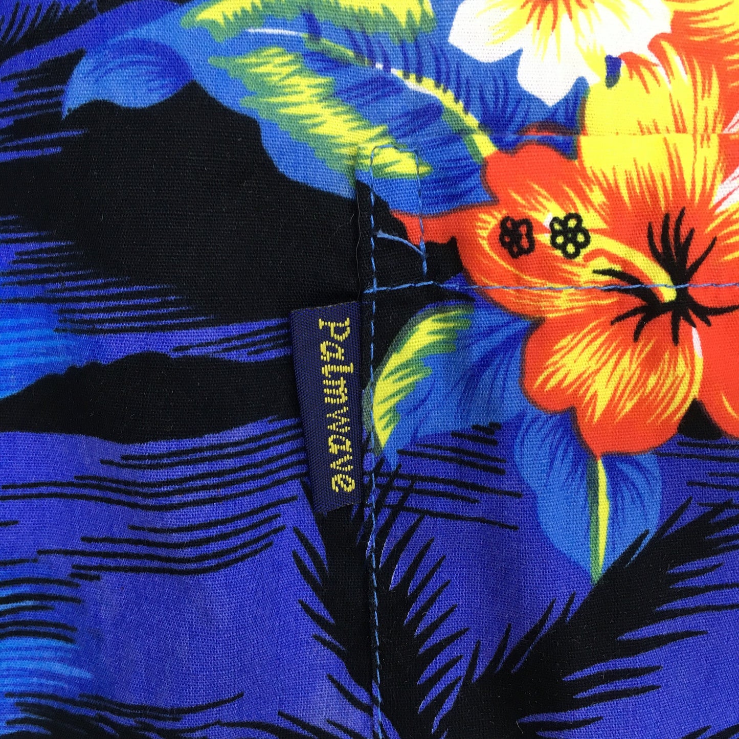 Hawaiian Aloha Coconut Tree Shirt Medium