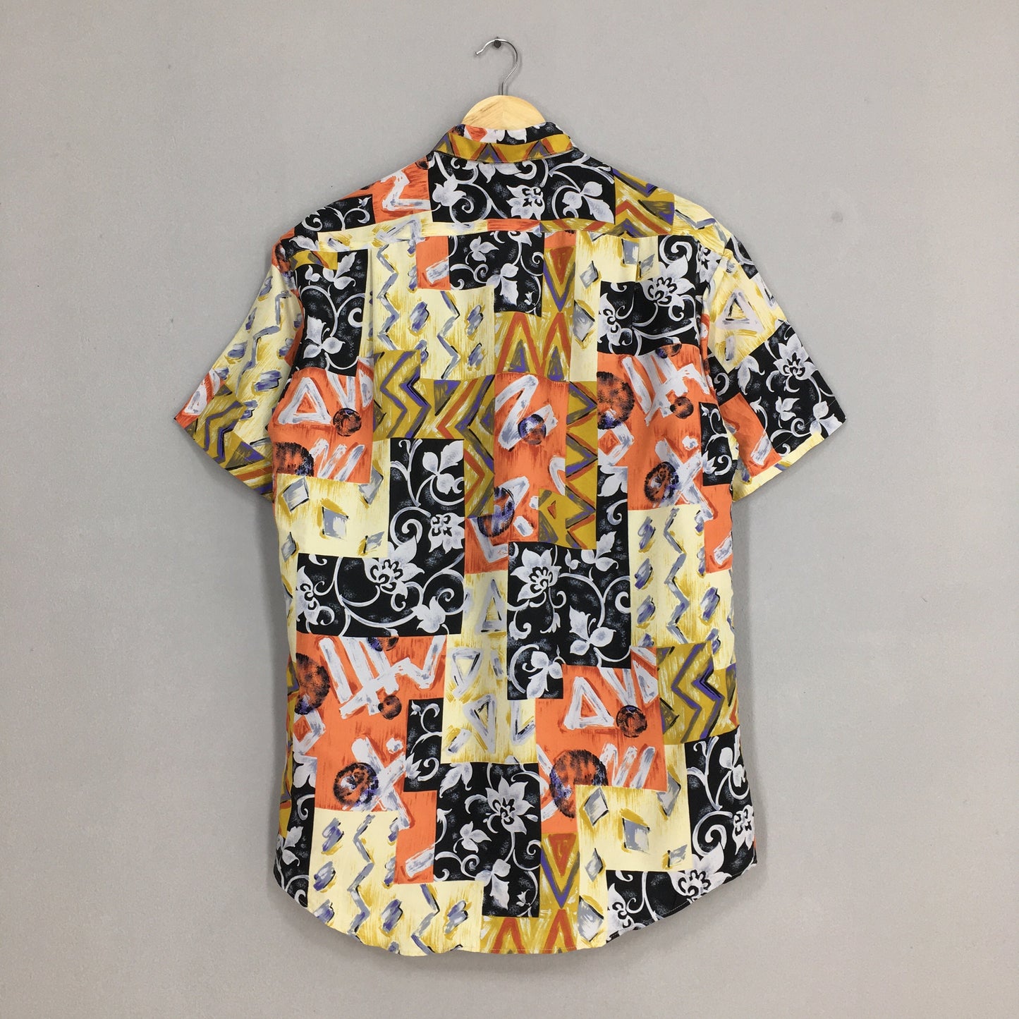 Hawaiian Abstract Polyester Shirt Medium