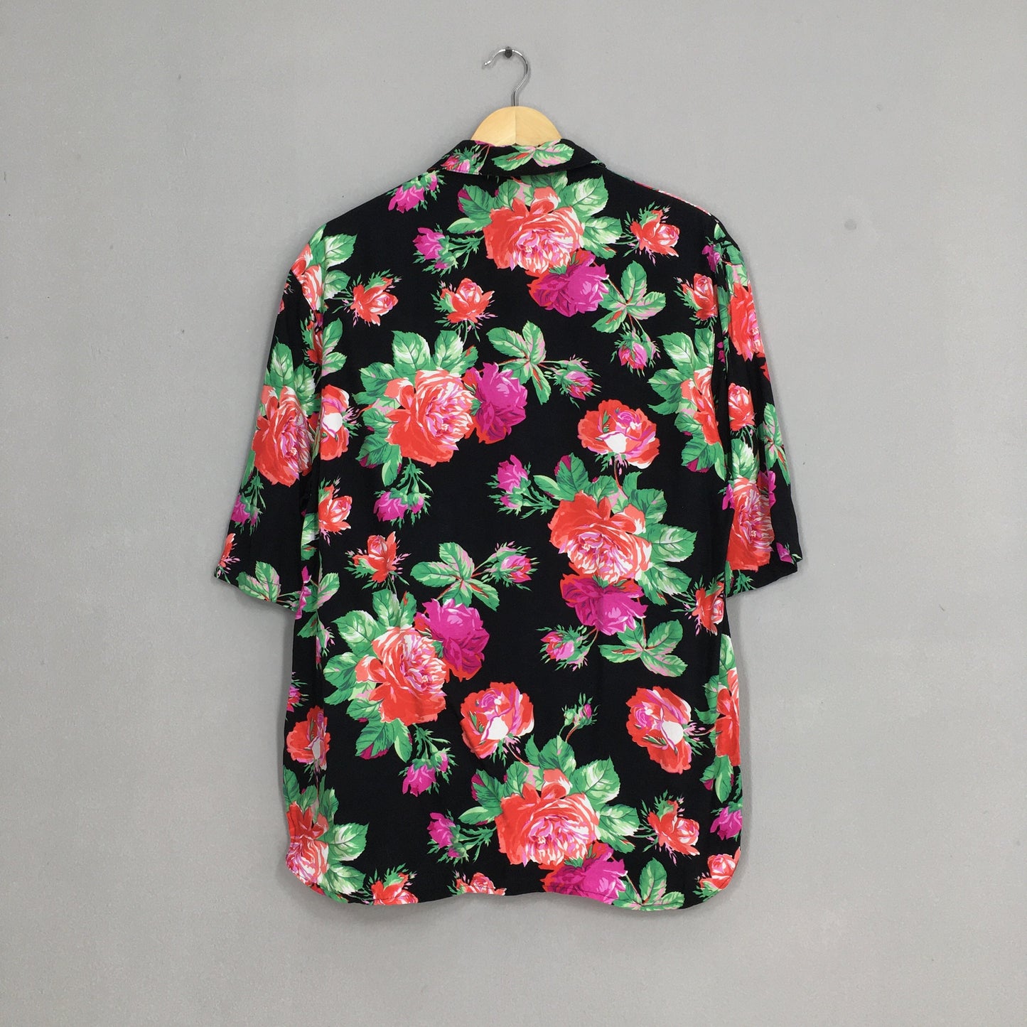 Hawaiian Flower Aloha Rayon Shirt Medium