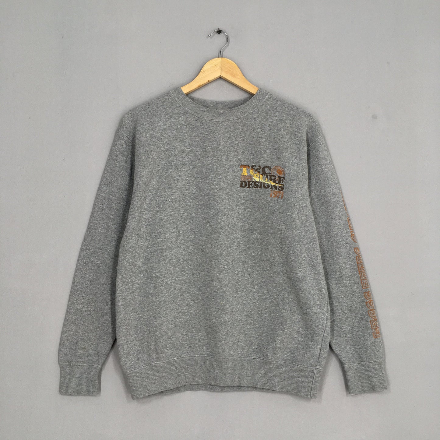 T&C Surf Designs Gray Sweatshirt Medium