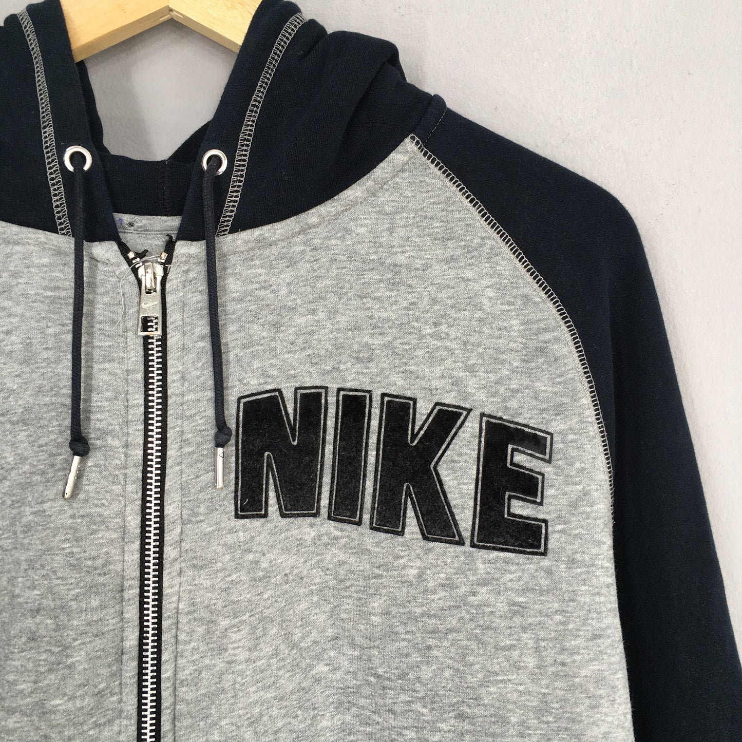 Y2K Nike Swoosh Zipper Hoodies XLarge