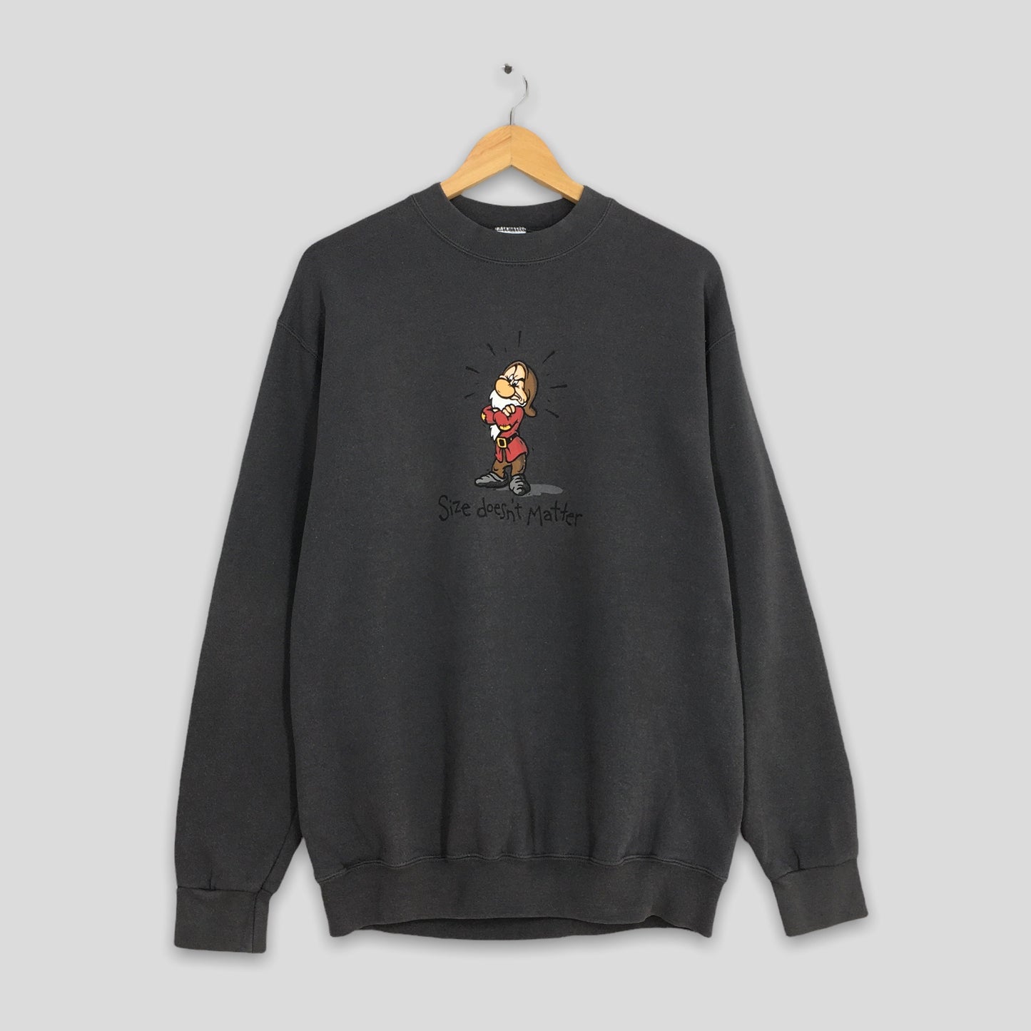 Snow White And The Seven Dwarfs Sweatshirts Medium