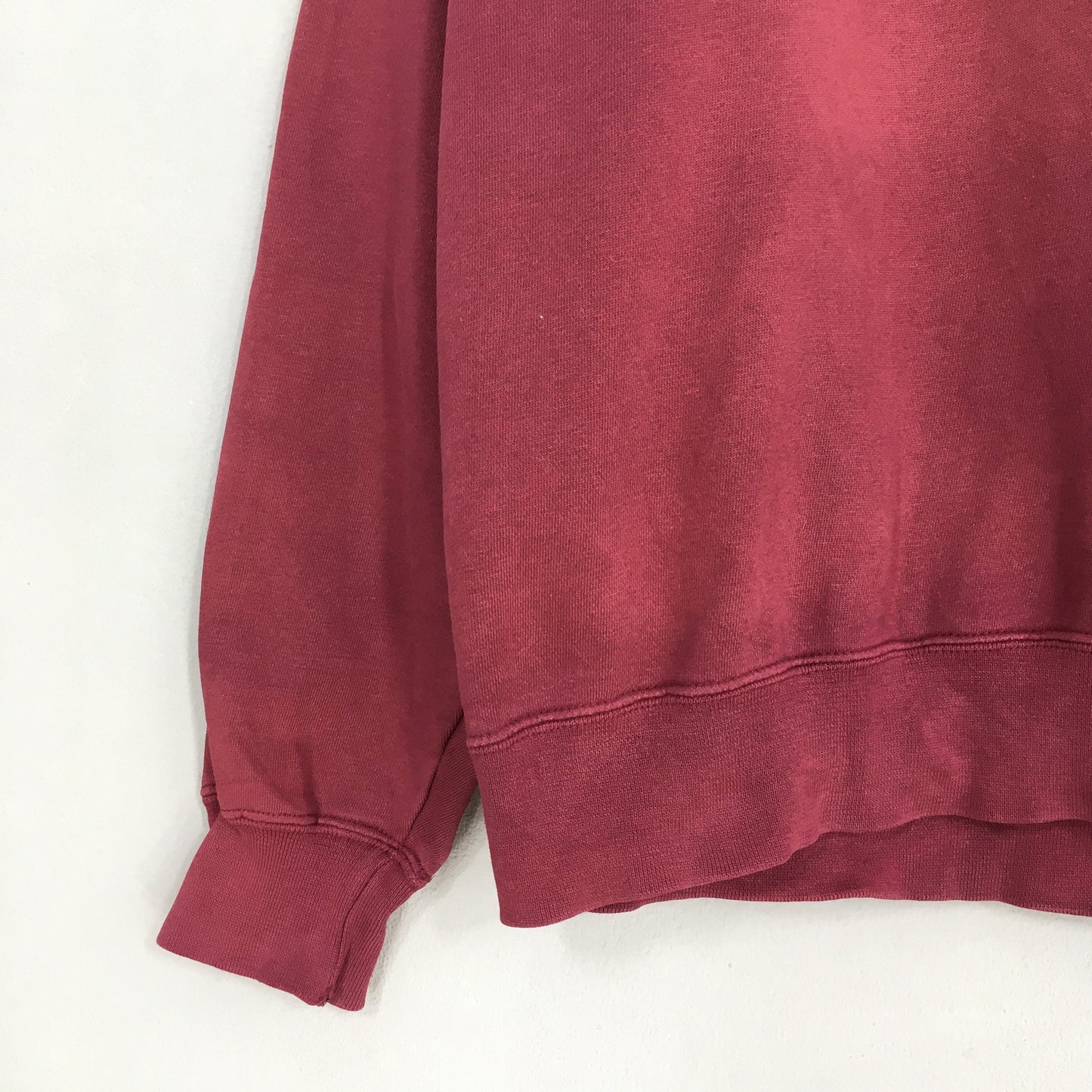 Harvard University Red Sweatshirt Medium