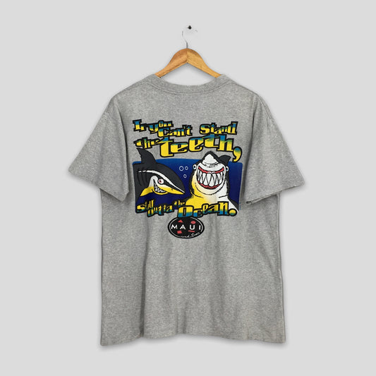 Maui & Sons Surfer Wave Shark Beach T shirt Large