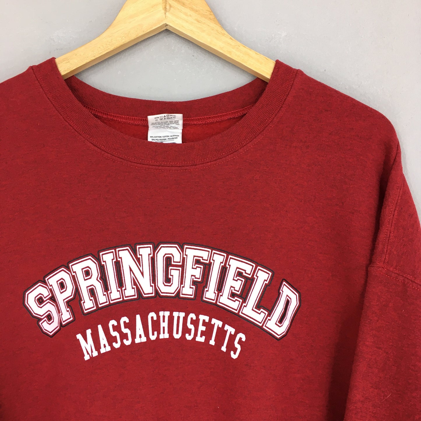 Springfield Massachusetts Red Sweatshirt XLarge