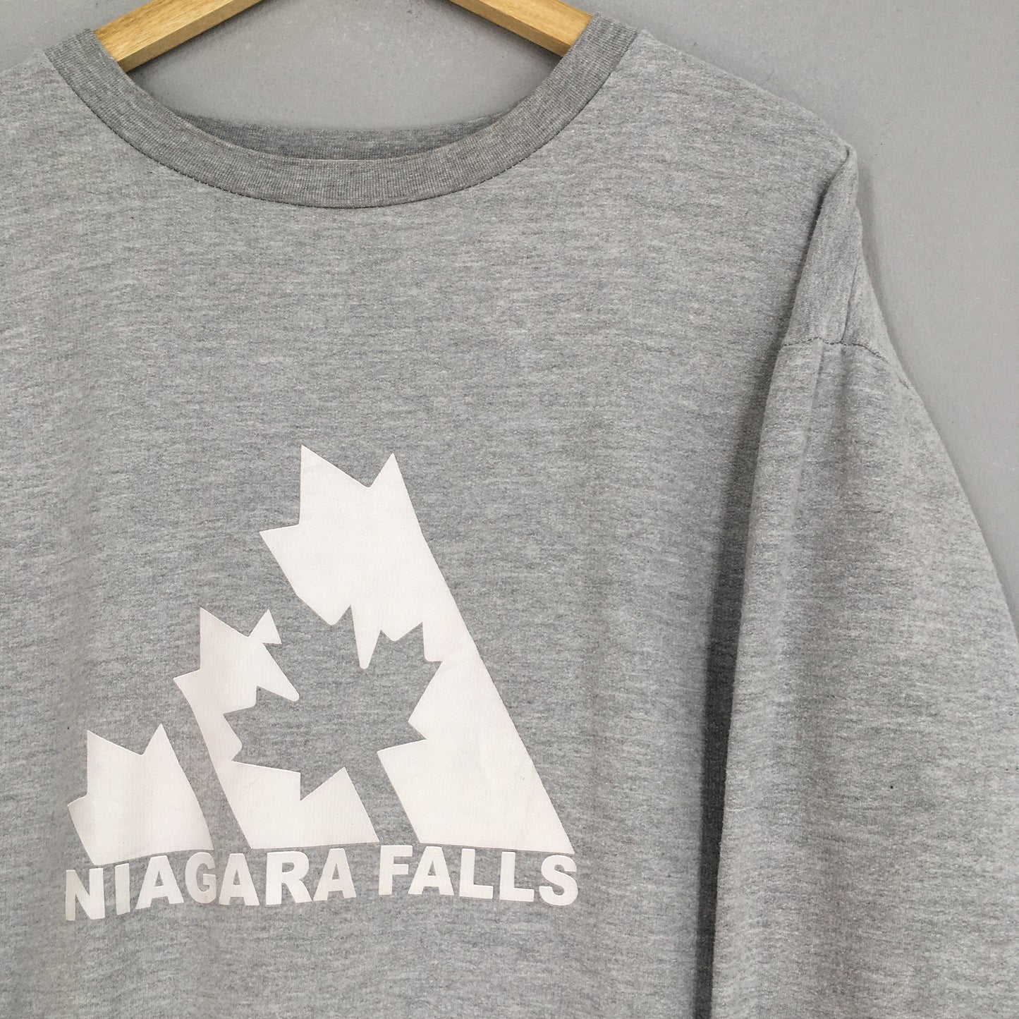 Niagara Falls Gray Sweatshirt 2XLarge