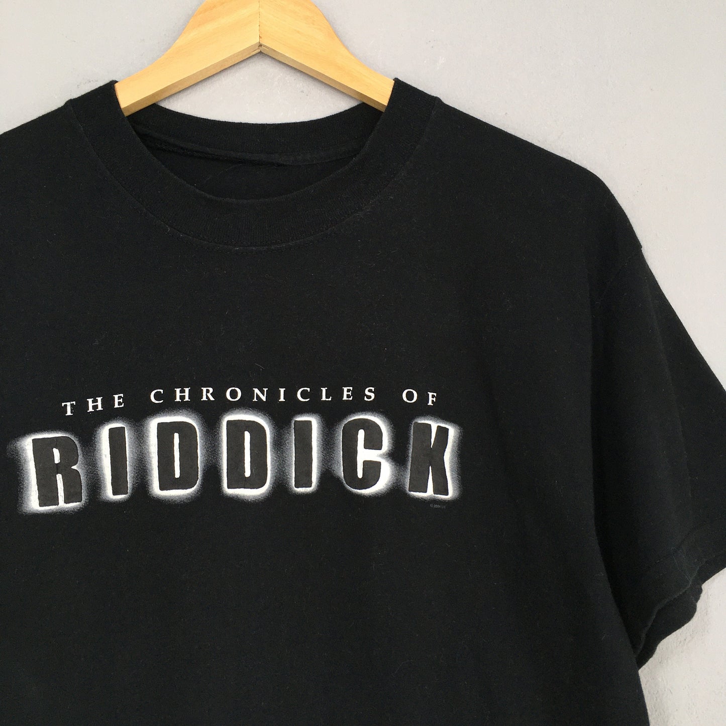 The Chronicles Of Riddick Tshirt Medium