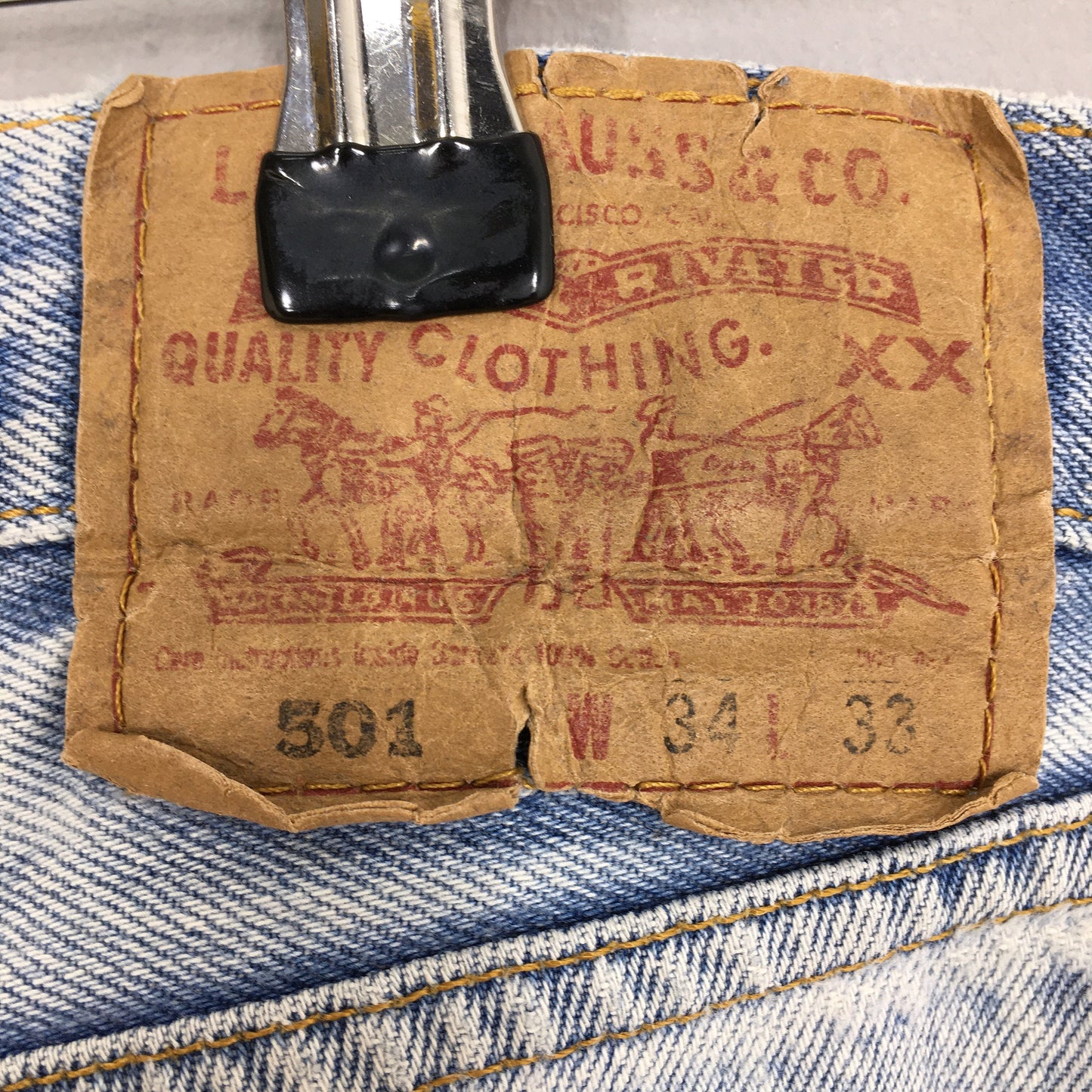 Levi's 501 Light Wash Jeans Faded Size 31x29.5